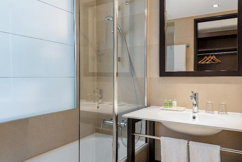 Superior XL Room - Photo 7