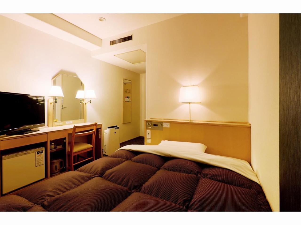 Single Room - Smoking - Photo 1
