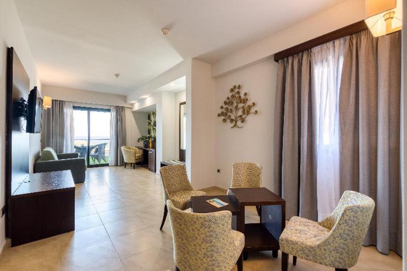 Habitación #17437743