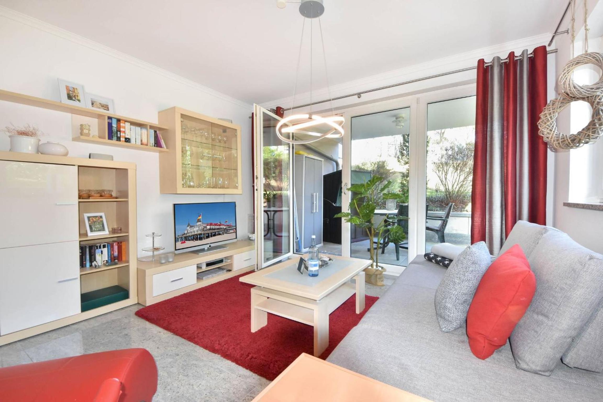 Apartment with Terrace photo 1