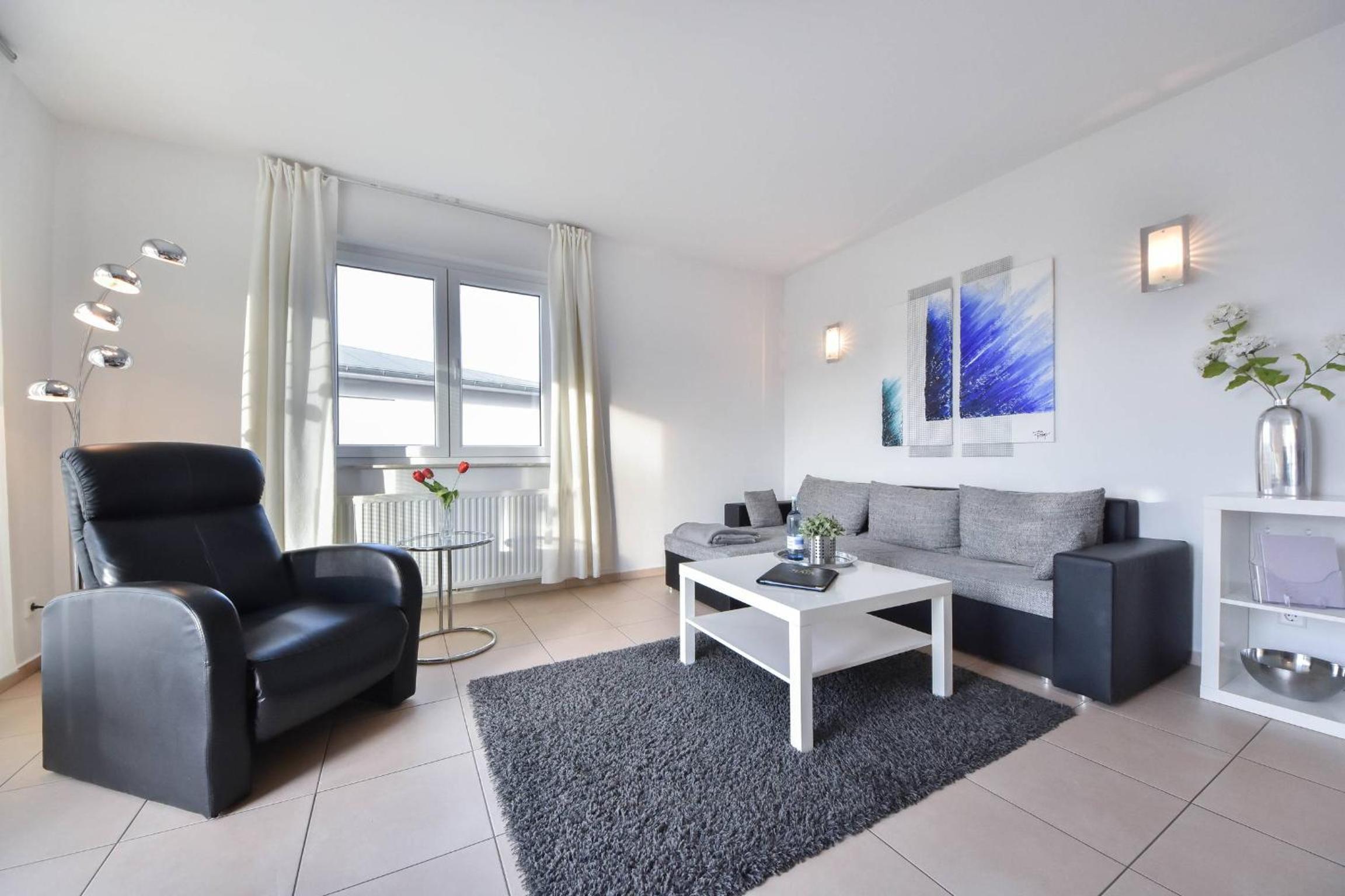 Apartment with Lake View photo 1