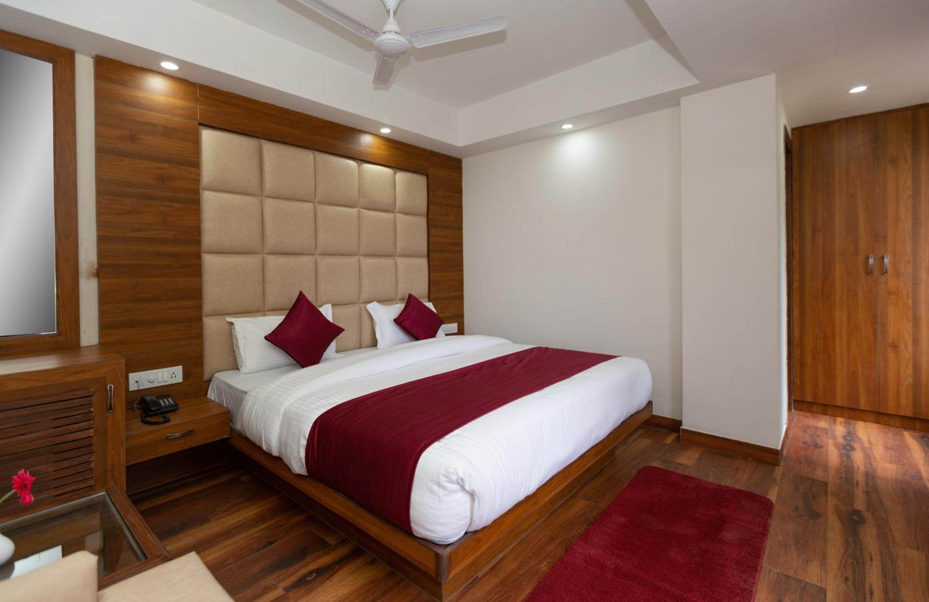 Deluxe Premium Room (Valley View) - Photo 7