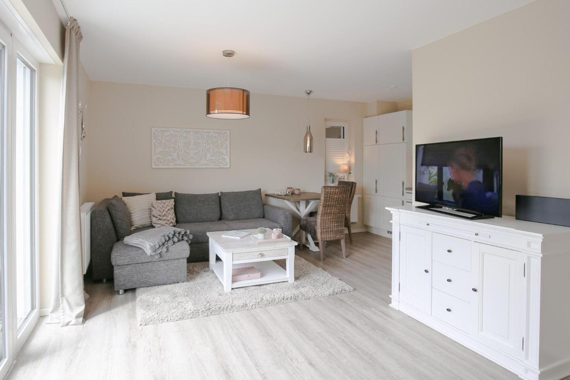 Apartment with Terrace photo 1