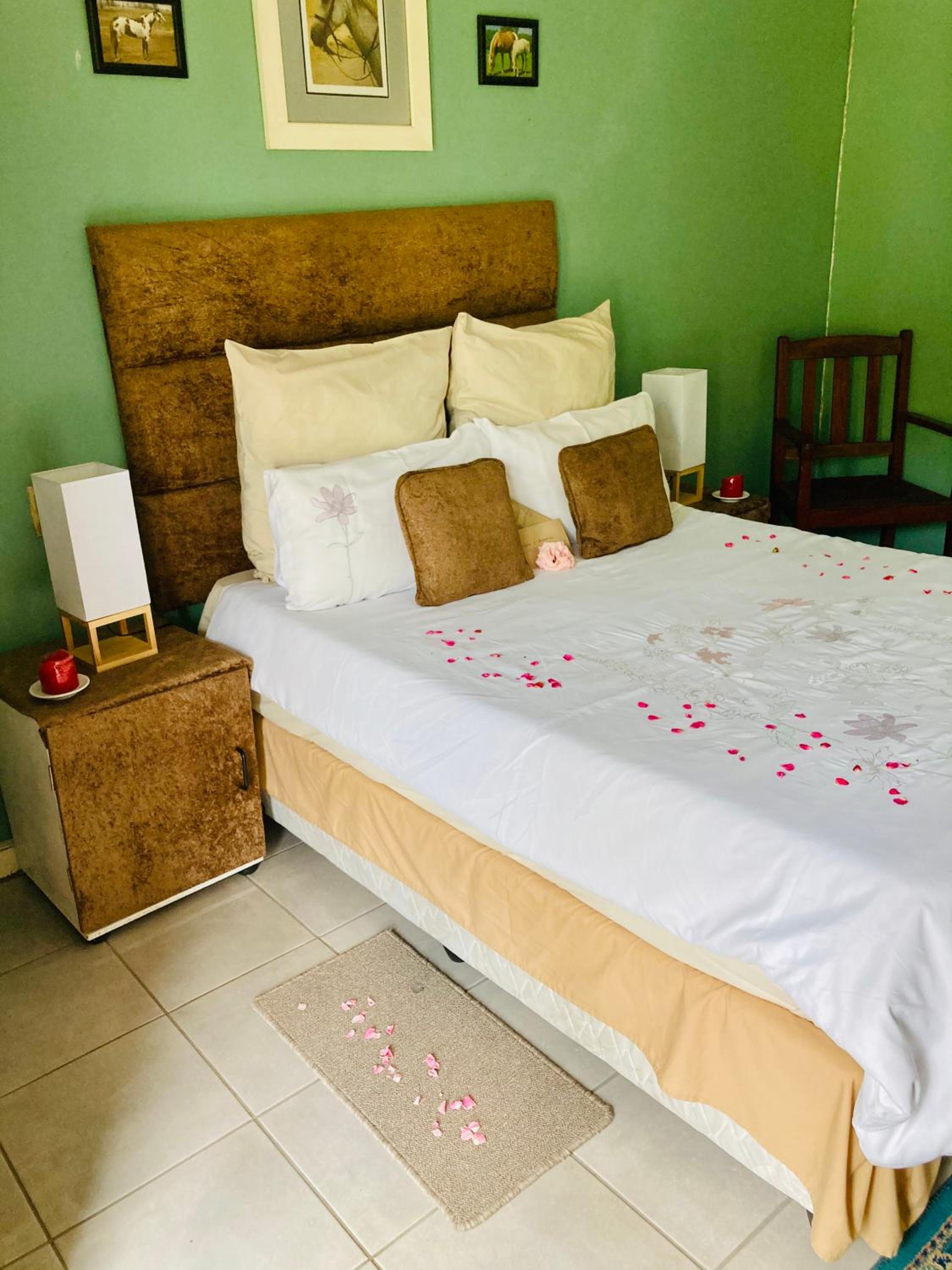 Deluxe Double Room With Balcony photo 2