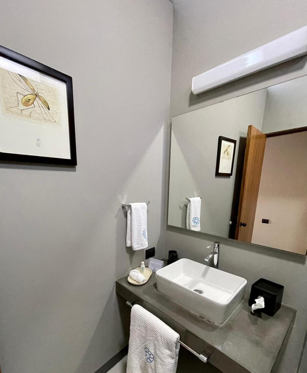 Double Room - Photo 11