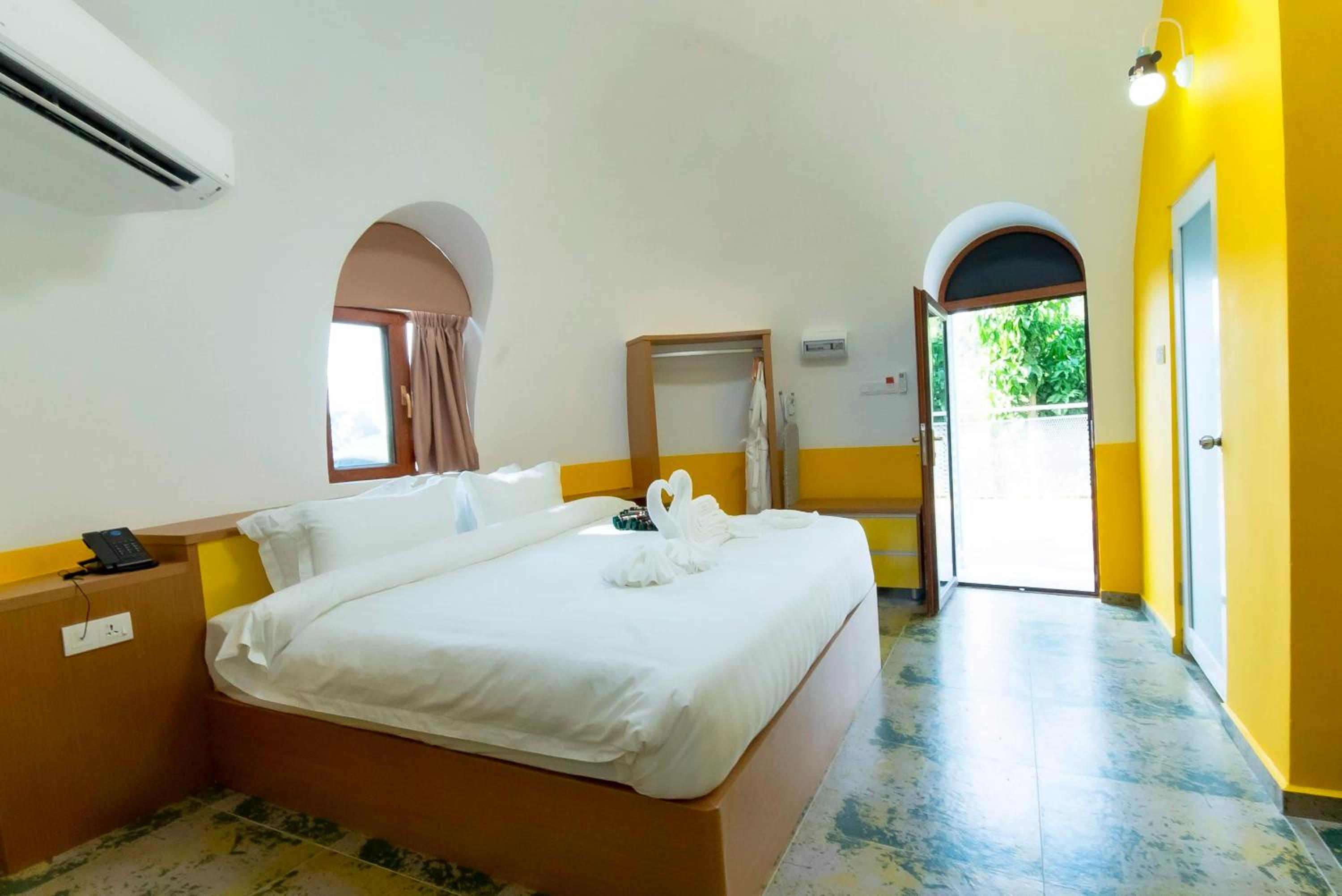 King Room with Sea View photo 2