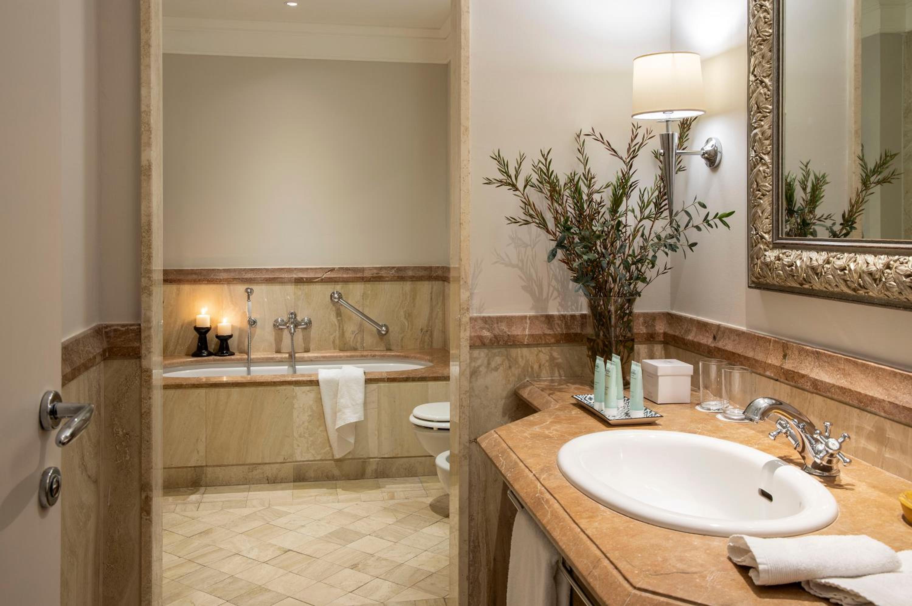 Junior Suite - Photo 6