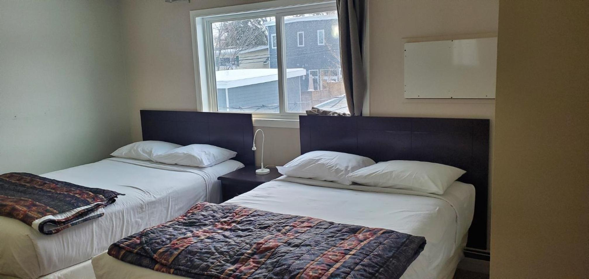 Double Room with Extra Bed photo 2