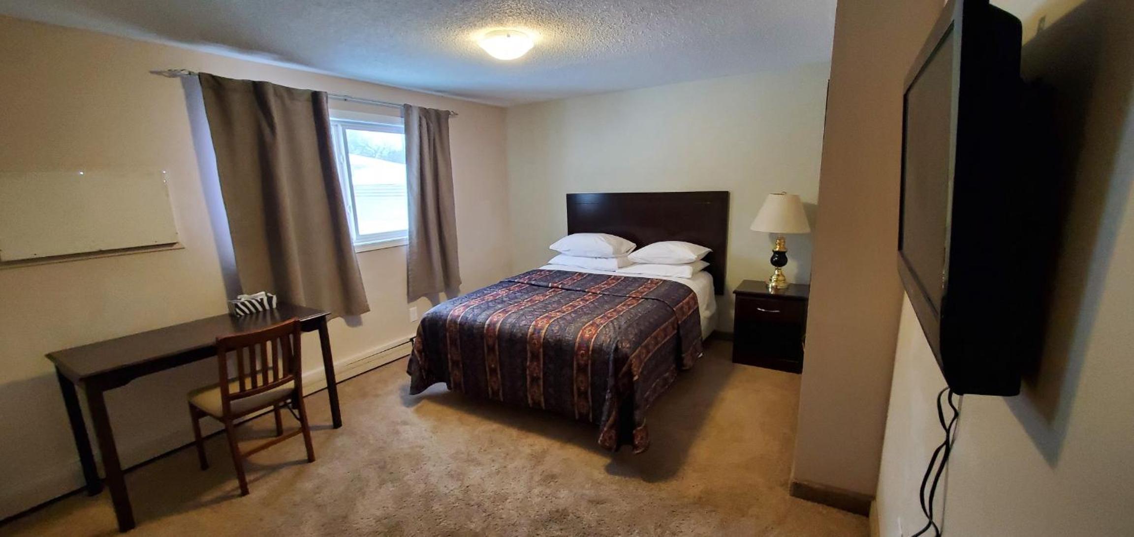 Deluxe Queen Room - Photo 5