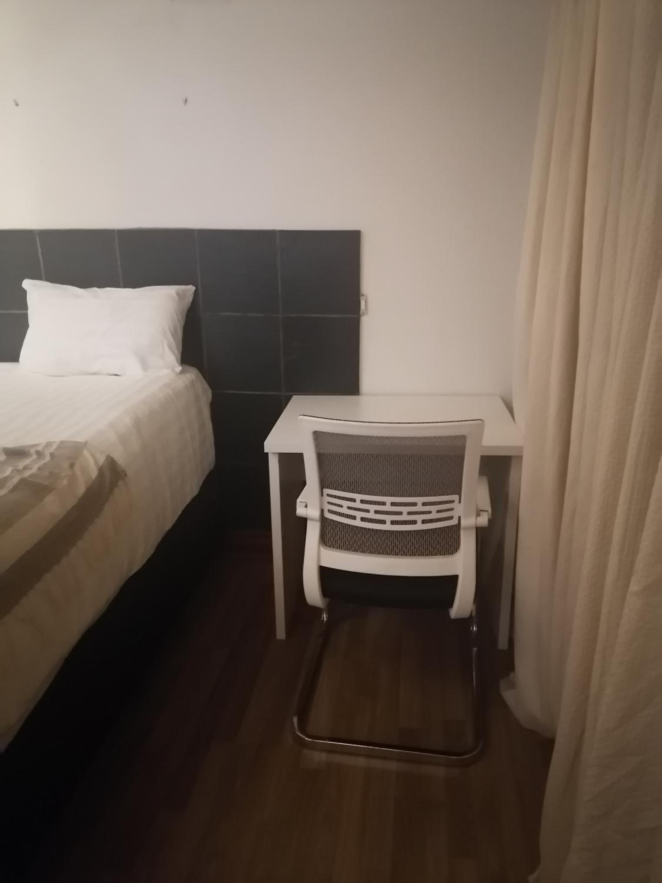 Double Room with Garden View - Photo 3