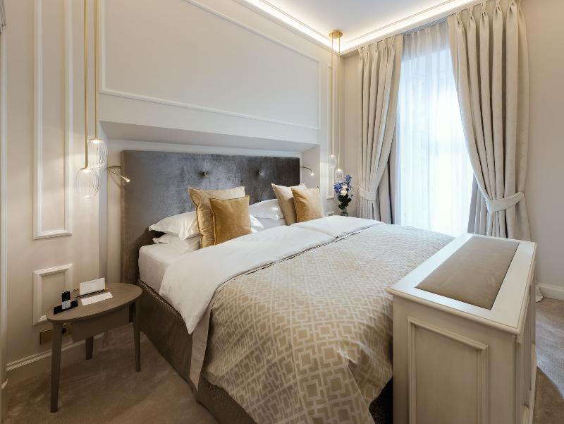 Zimmer #6111193