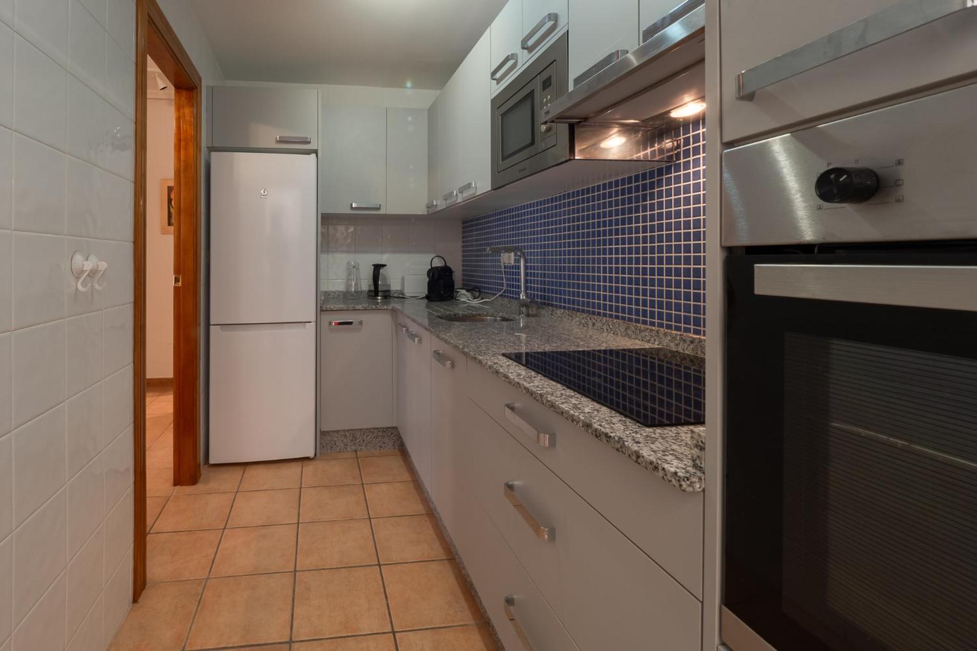 Apartment with Terrace photo 2