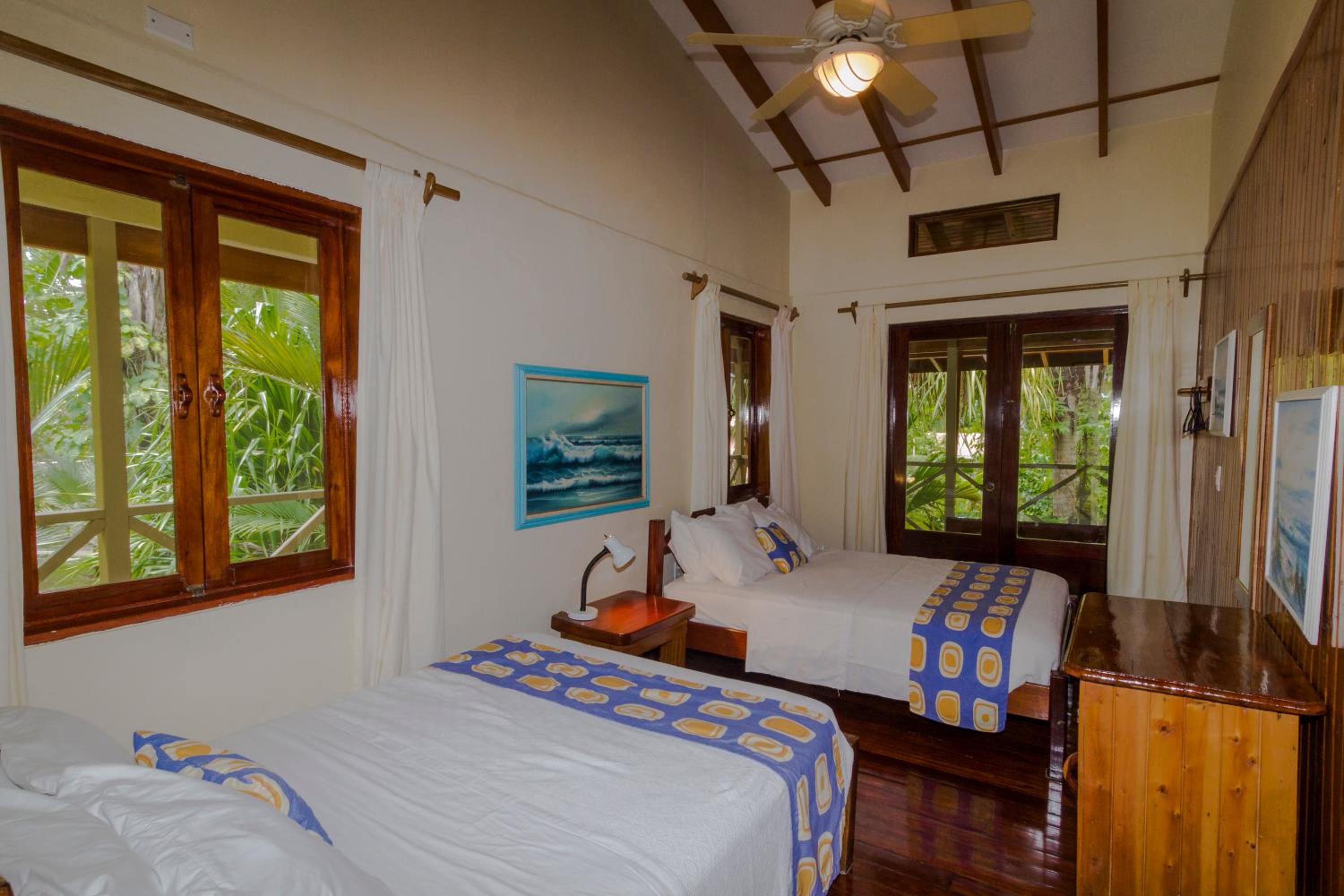 Two-Bedroom Villa photo 3