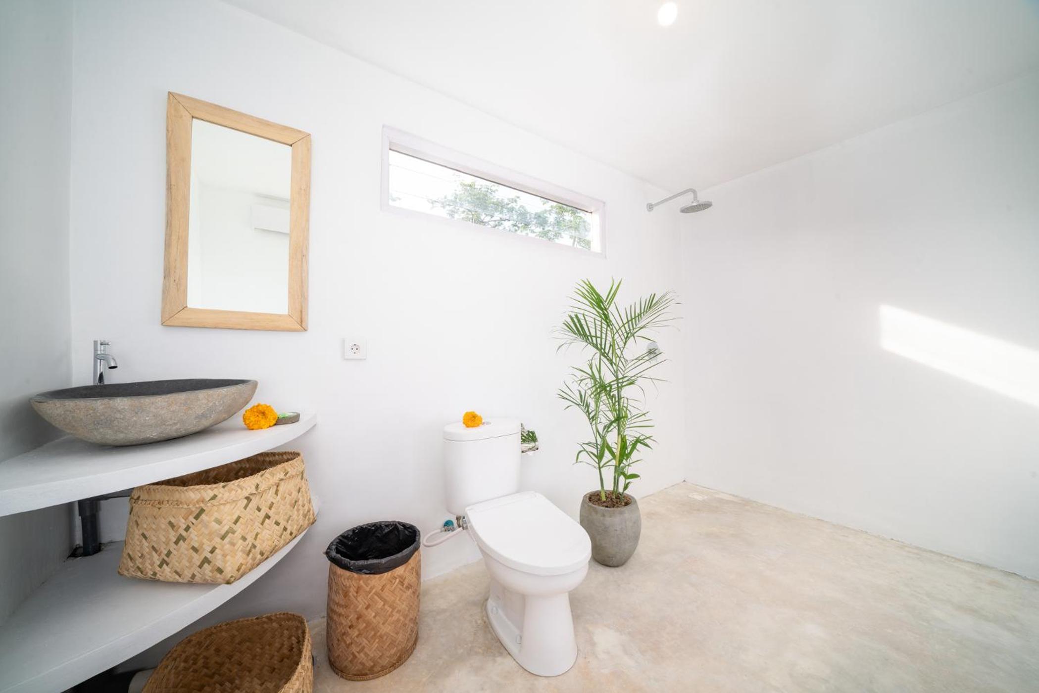 Double Room with Balcony - Photo 15