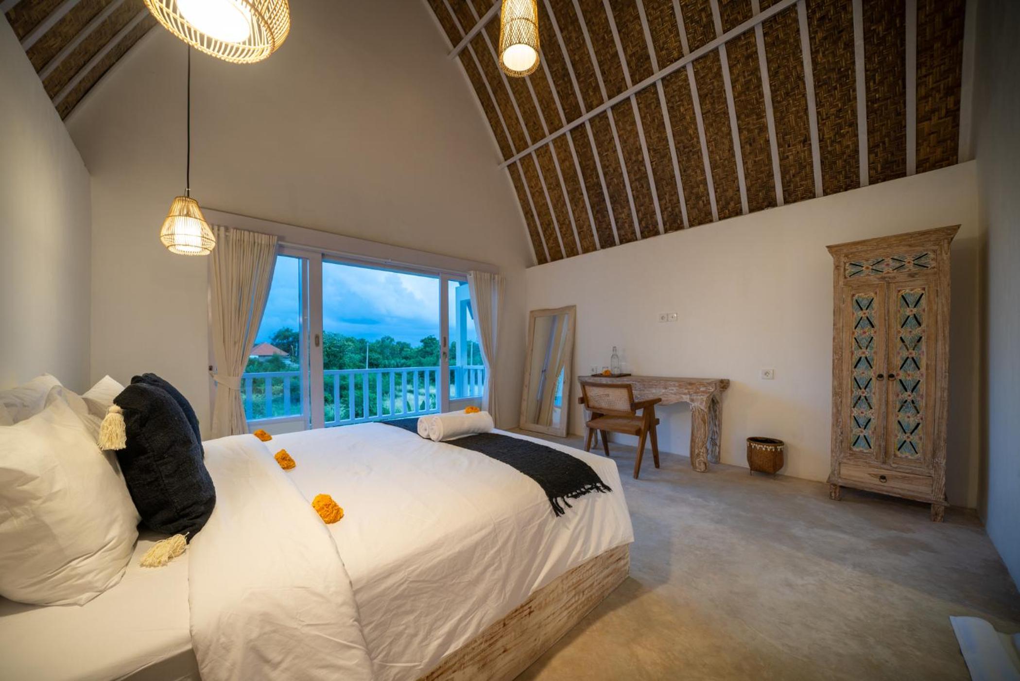 Double Room with Balcony - Photo 3