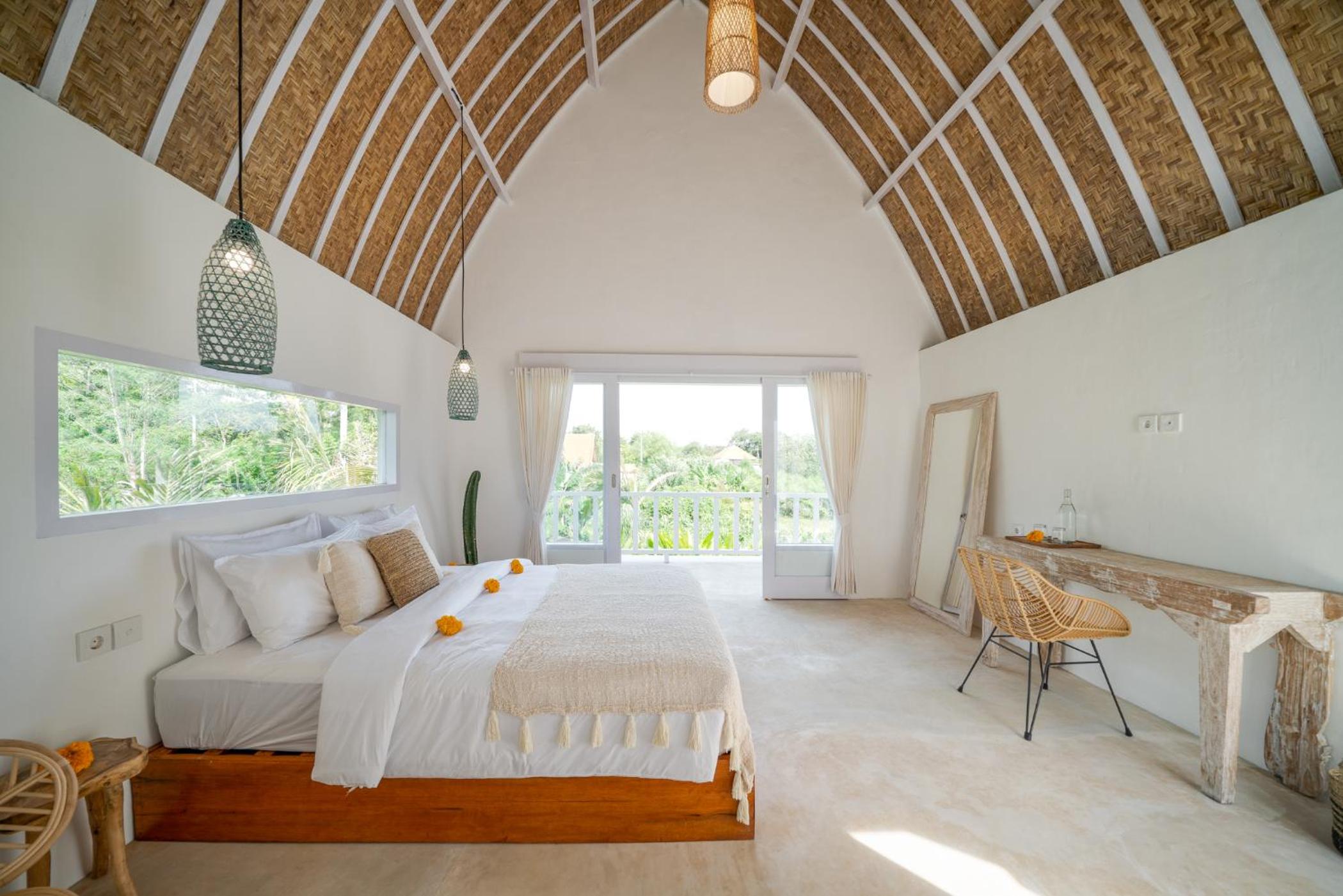 Double Room with Balcony - Photo 12
