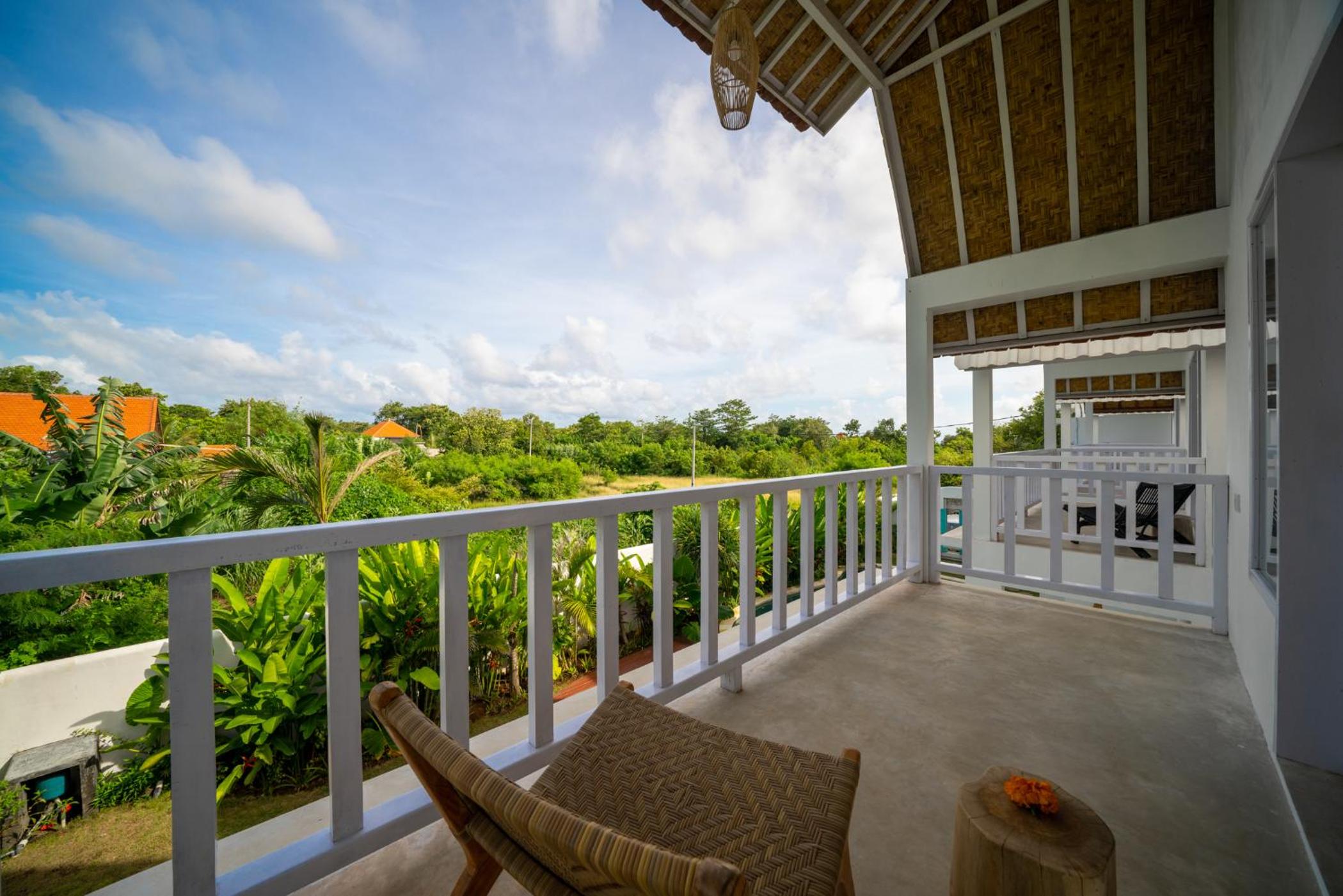 Double Room with Balcony - Photo 14