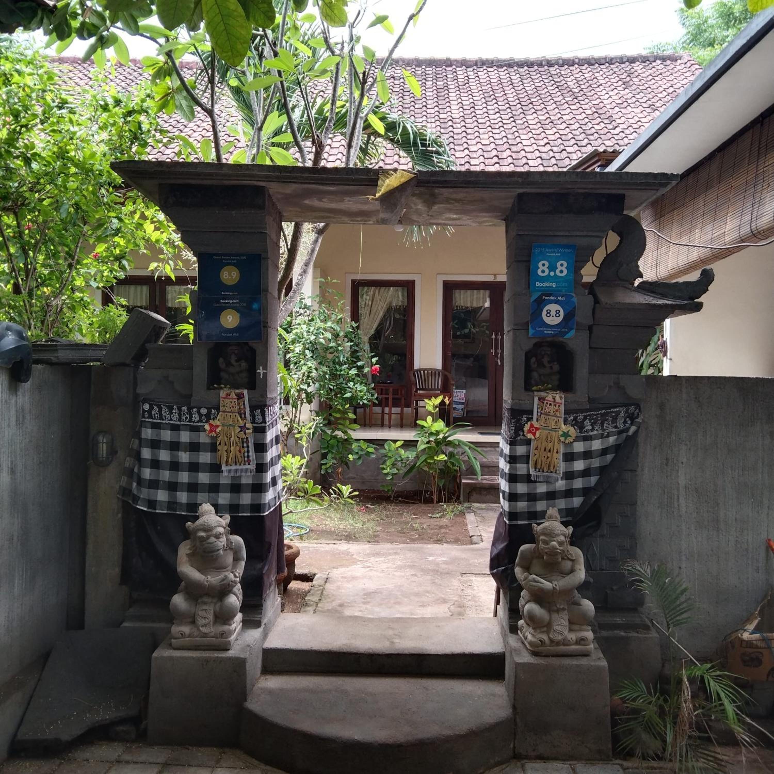 Bungalow with Patio - Photo 2