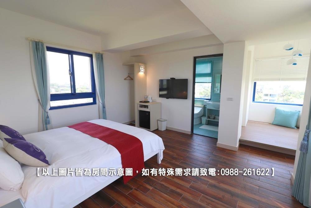 Deluxe Double Room with Bath photo 3