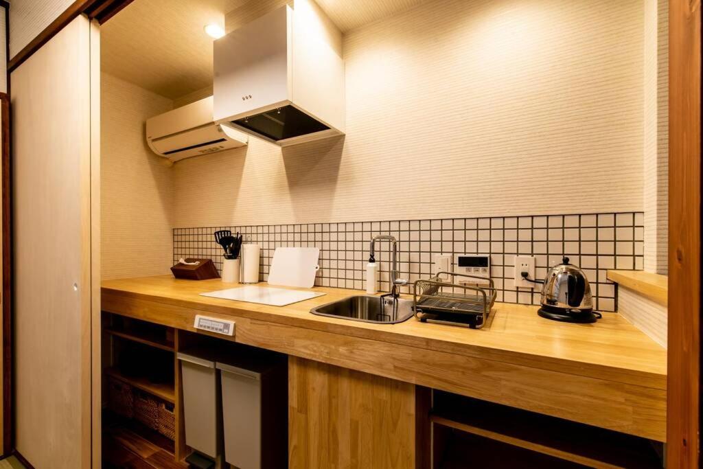 One-Bedroom House - Photo 26