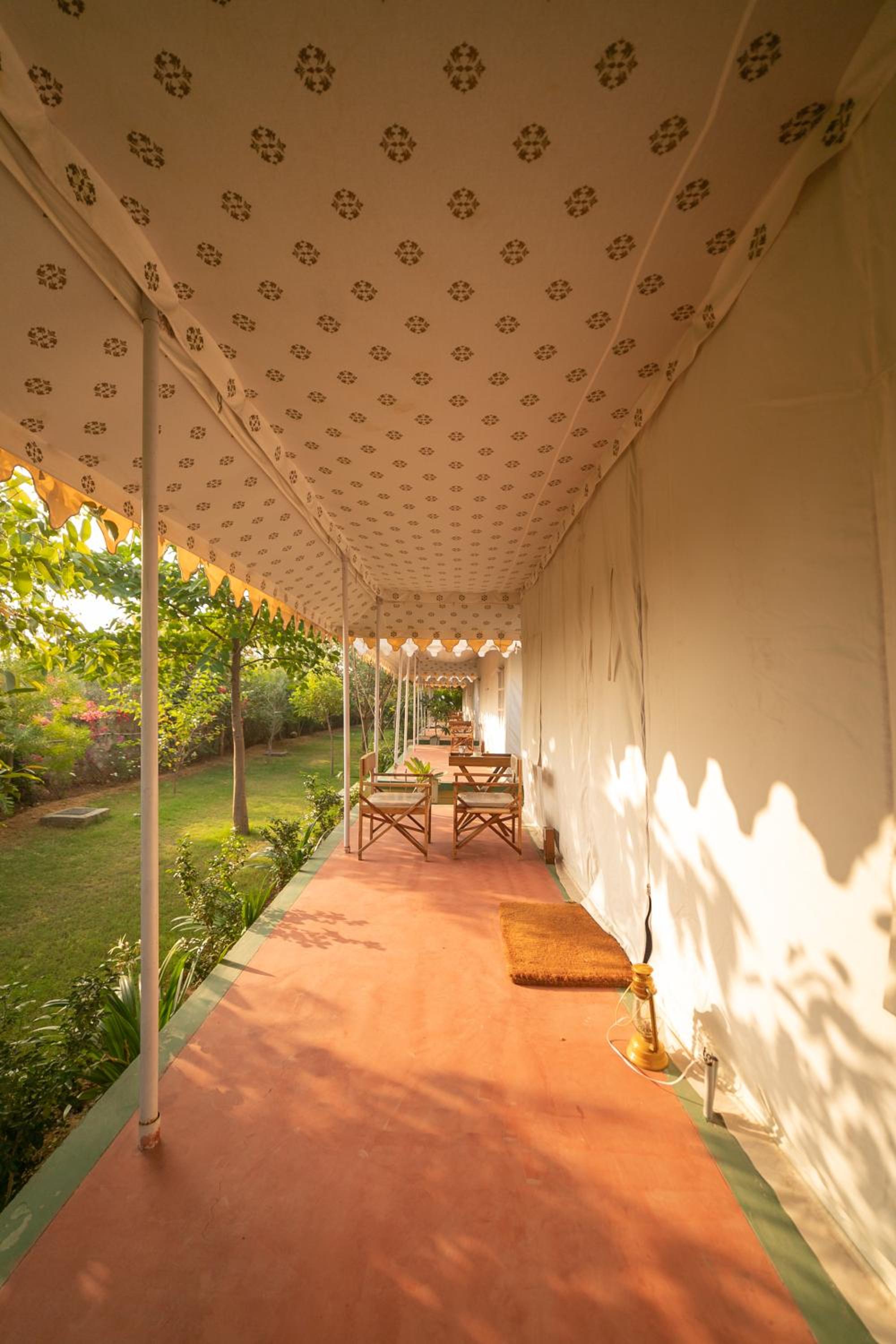 Tent - Photo 9