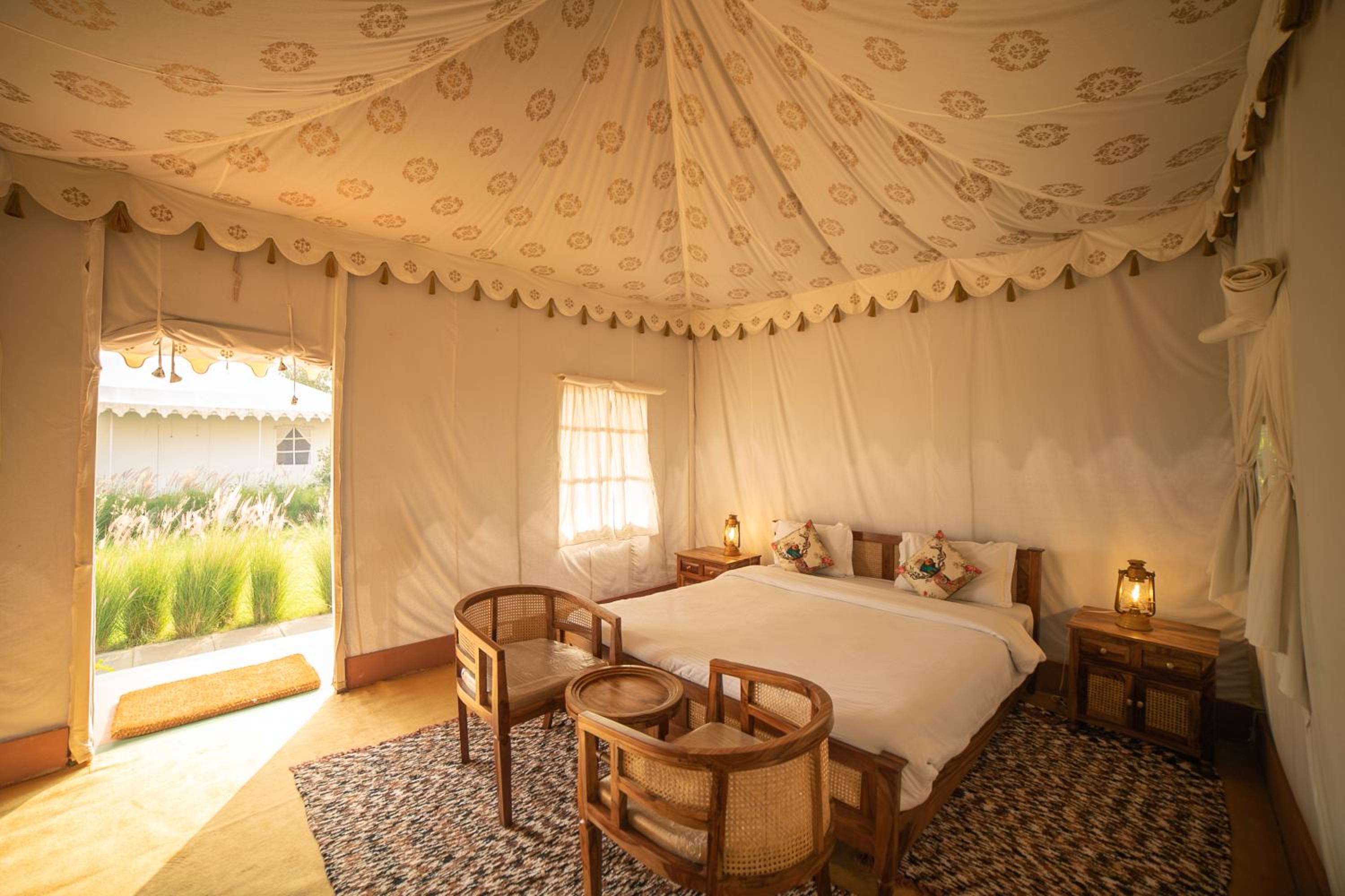 Tent - Photo 10