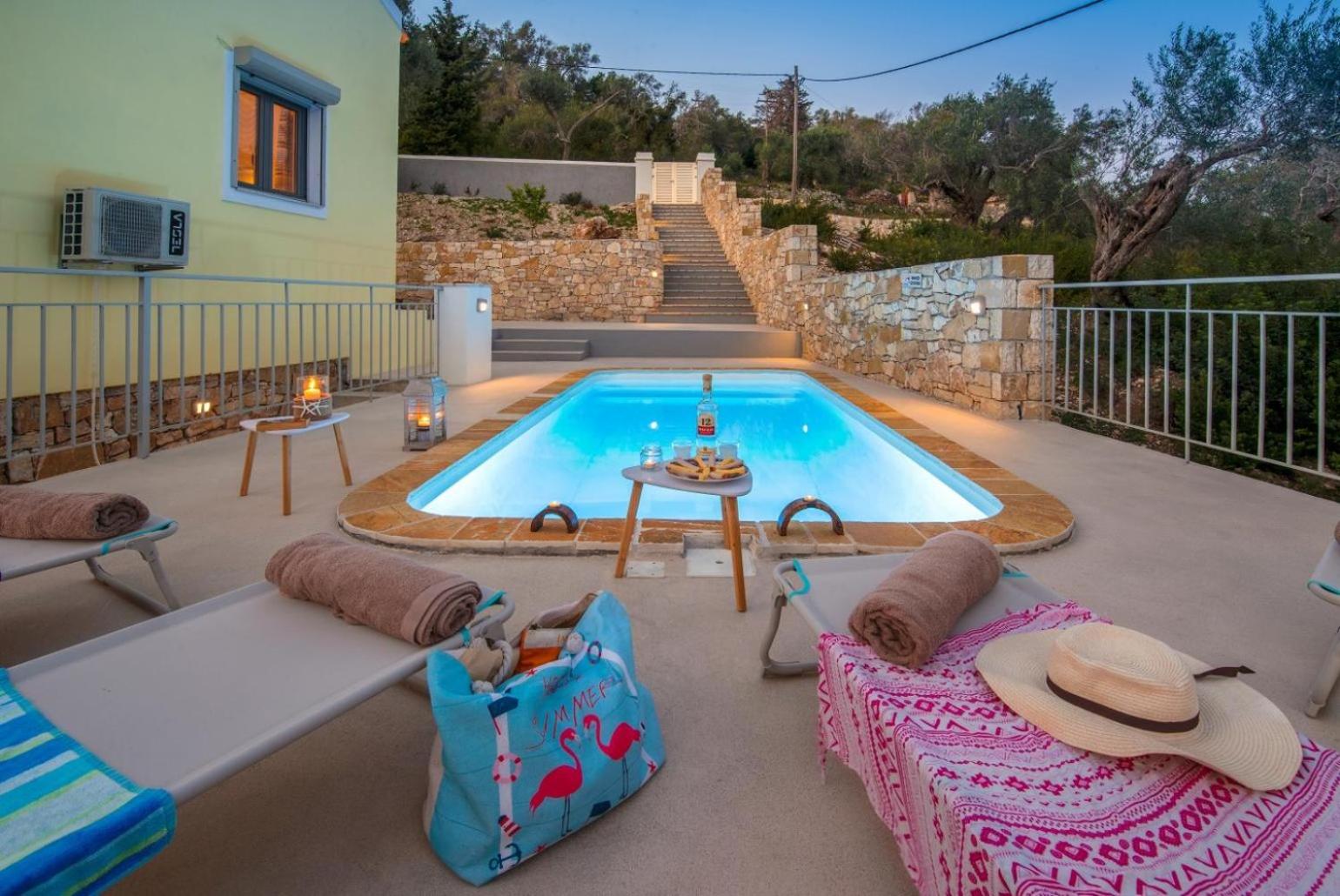Villa photo 3