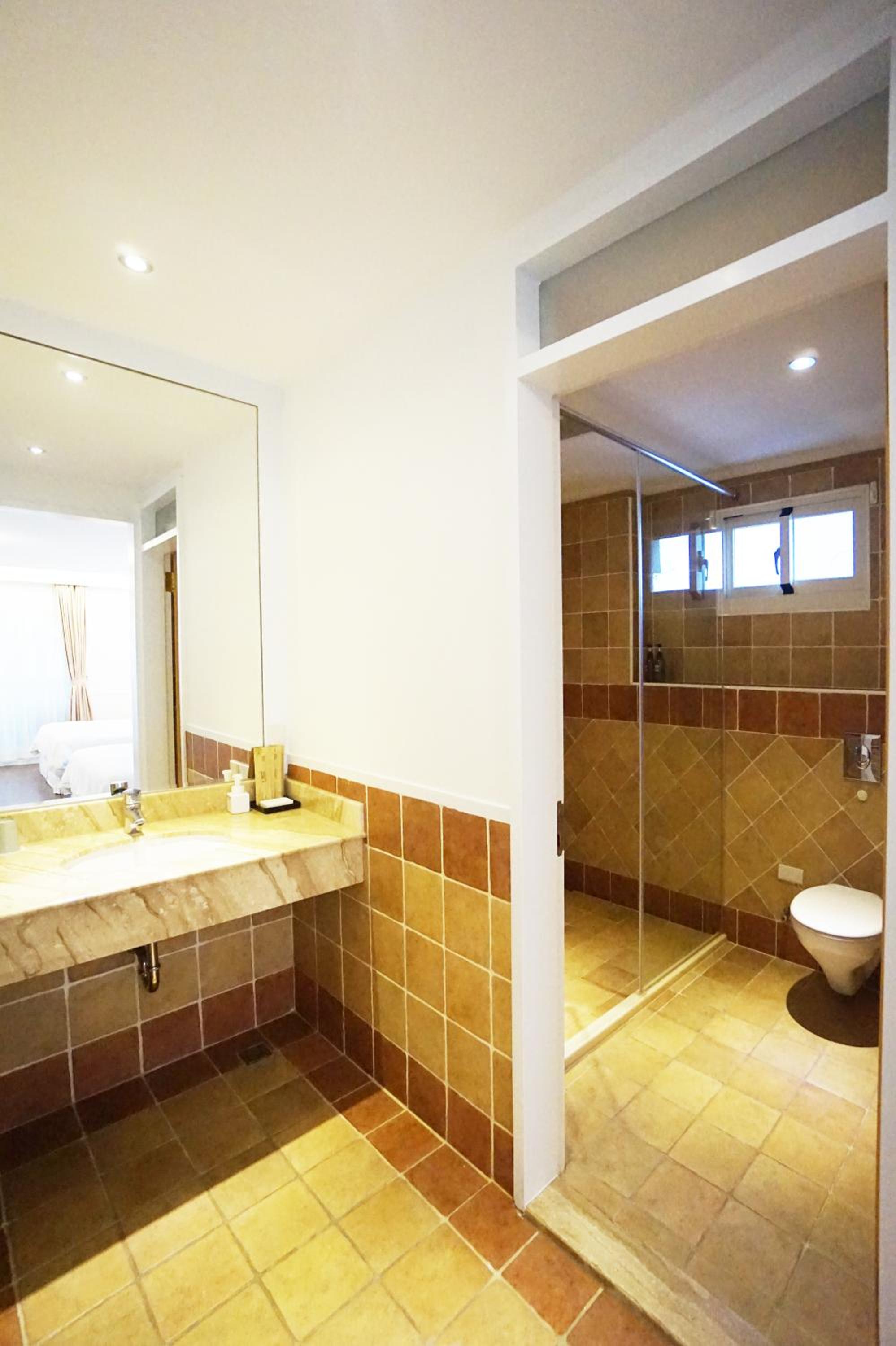 Quadruple Room with Balcony and Sea View photo 2
