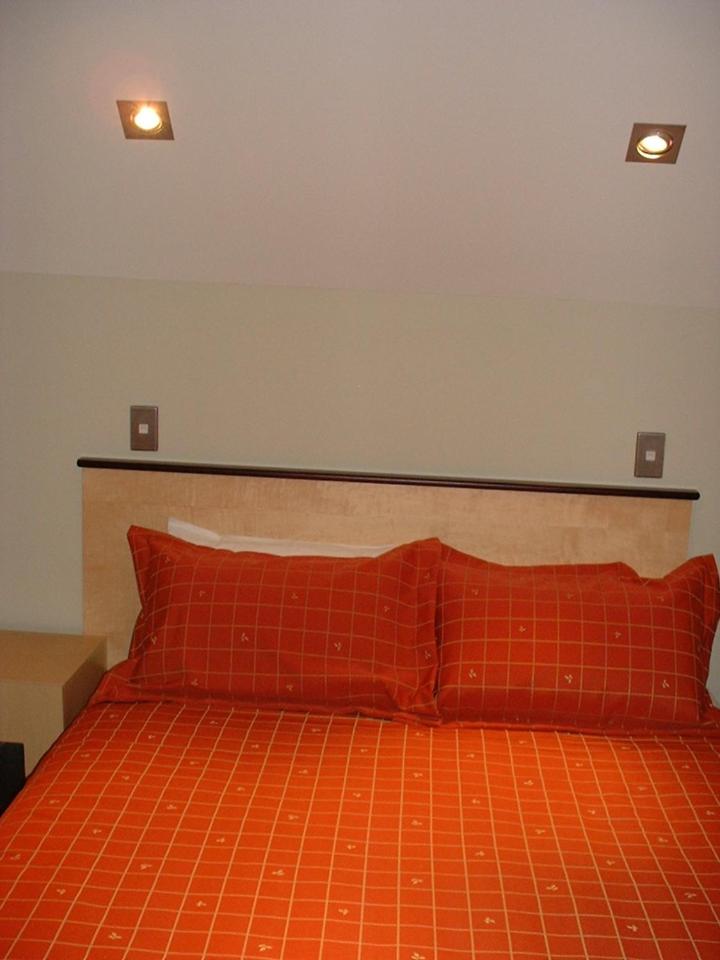 U6 Athena Upstairs One-Bedroom Shower Unit - Photo 1