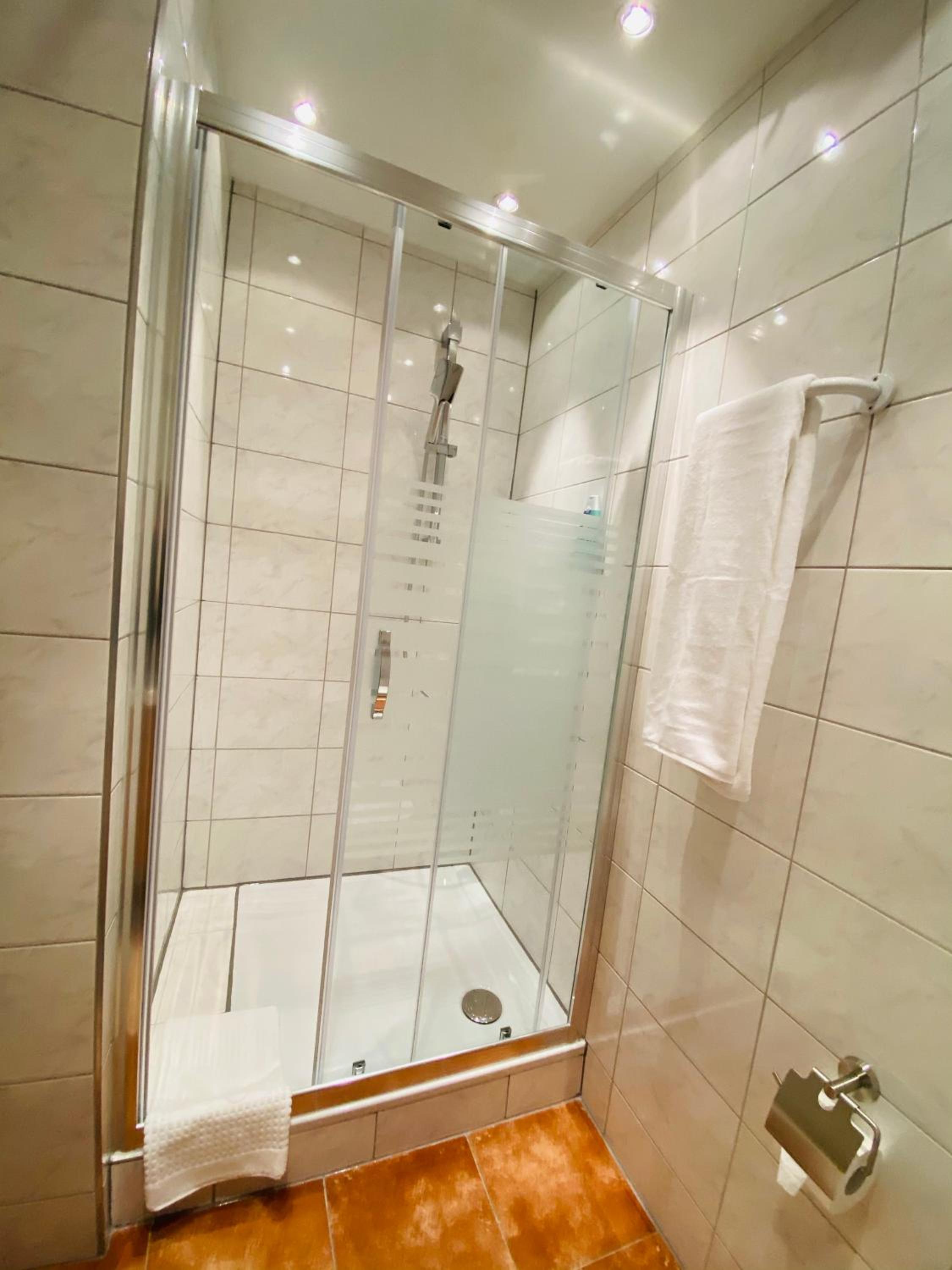 Triple Room - Photo 4