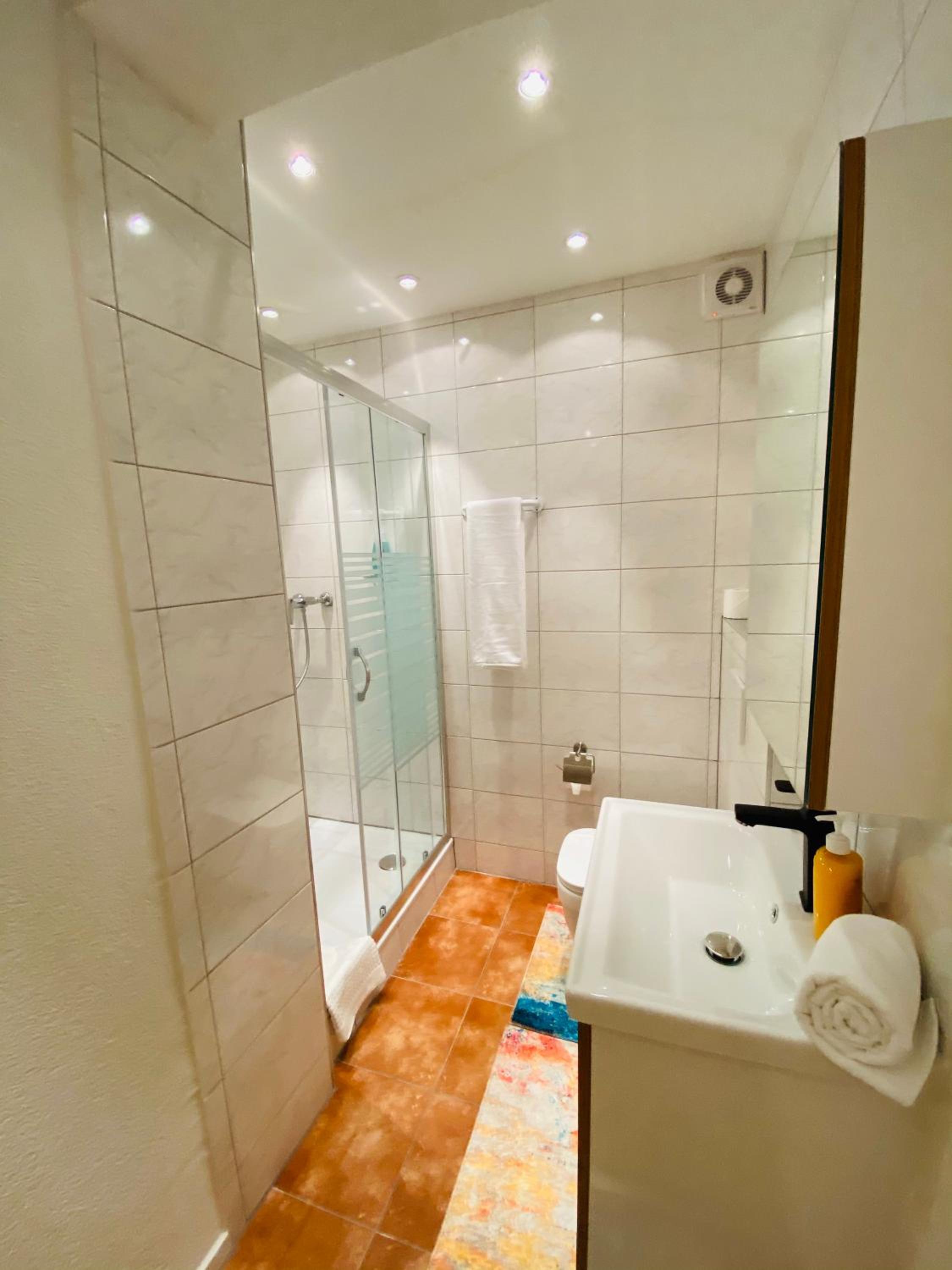 Triple Room - Photo 3