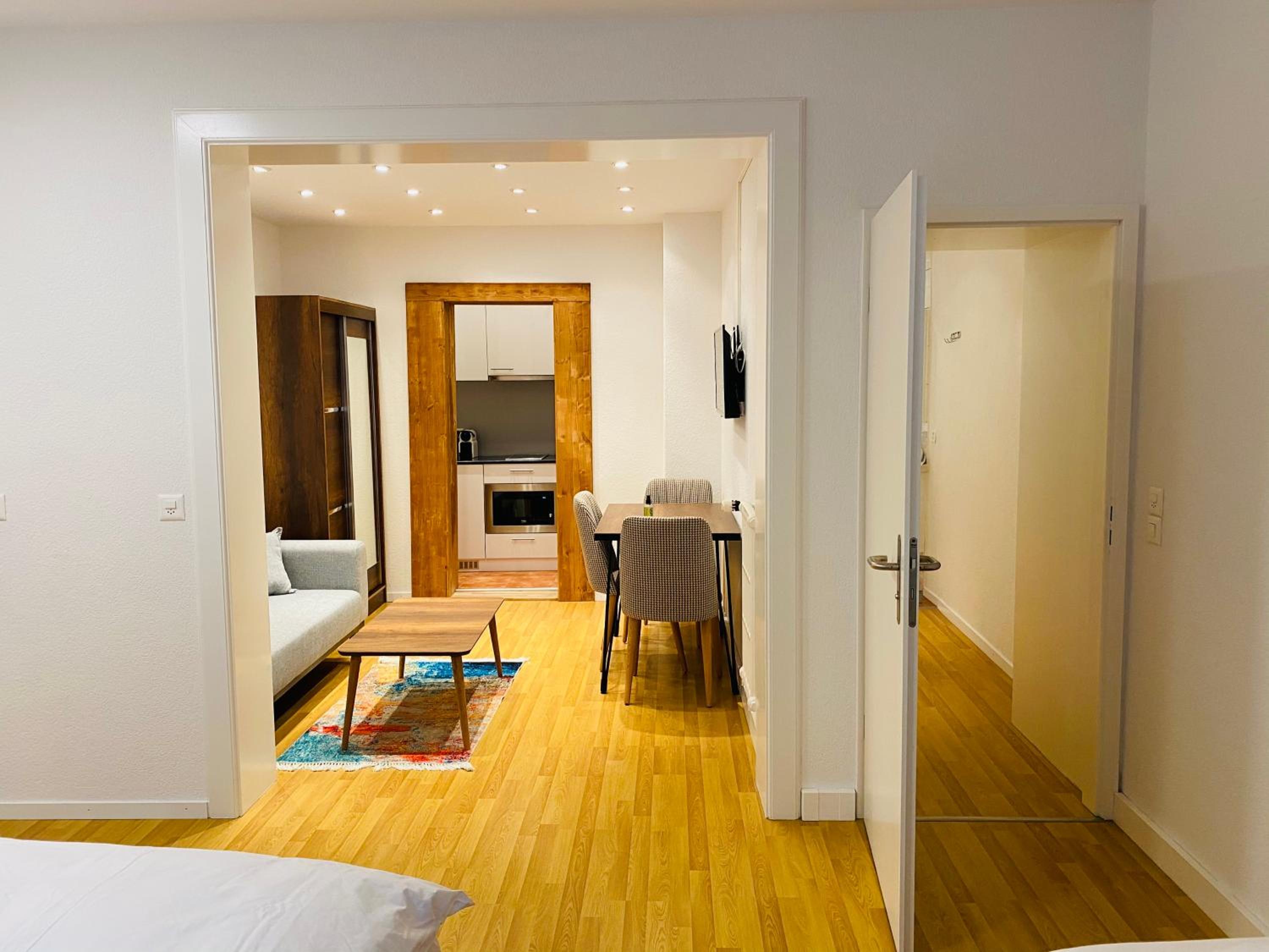 Triple Room - Photo 8