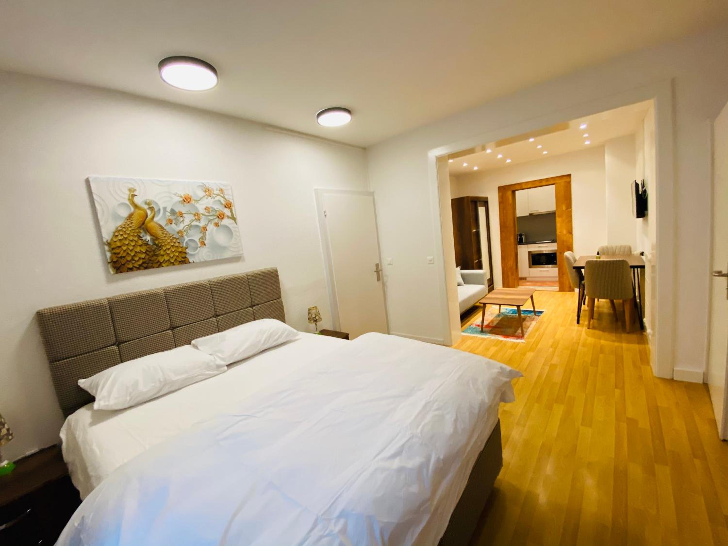 Triple Room - Photo 9
