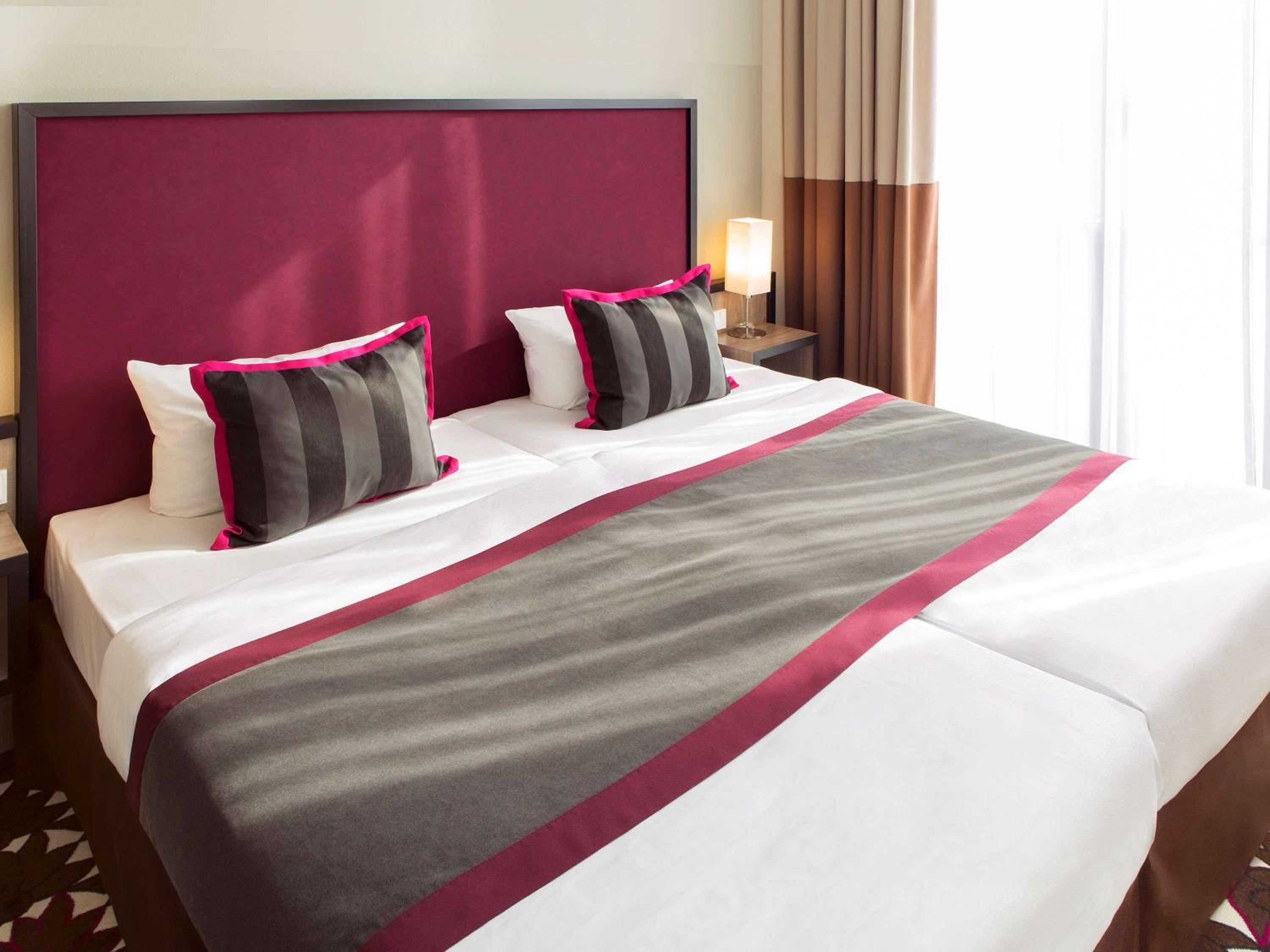 Standard Double Room - Photo 8