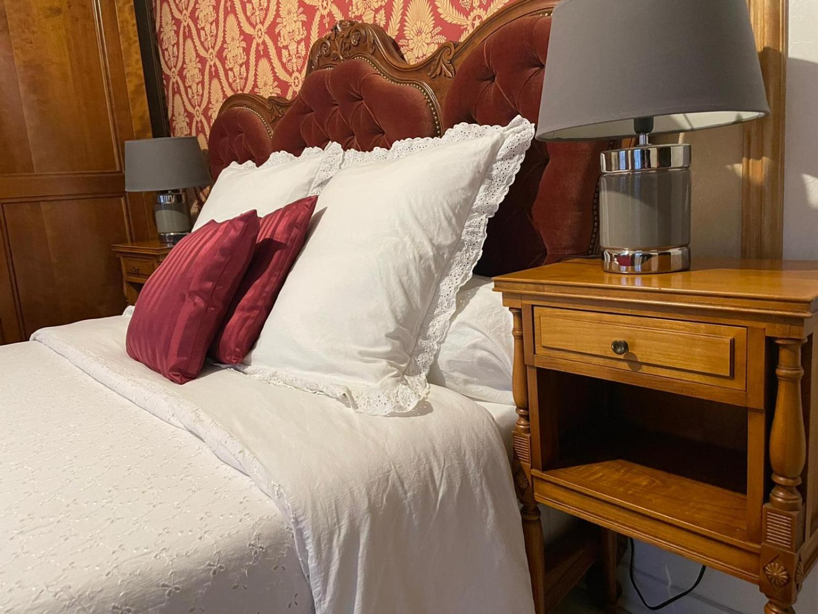 Double Room with Private Bathroom - Photo 1