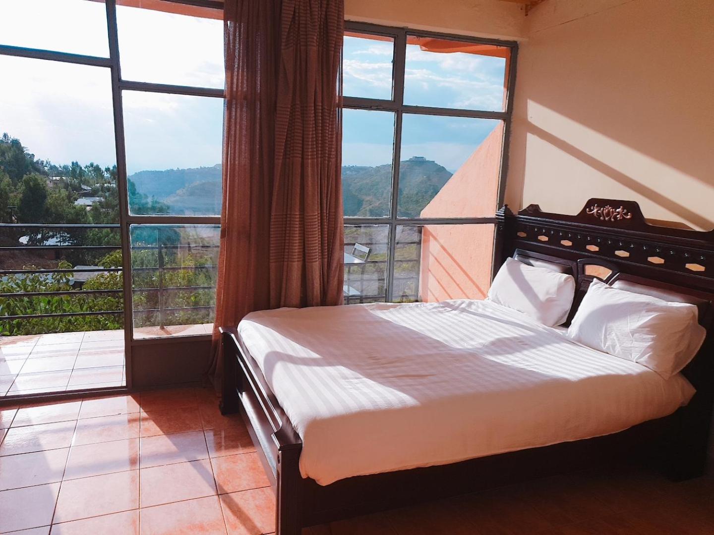 Double Or Twin Room photo 1