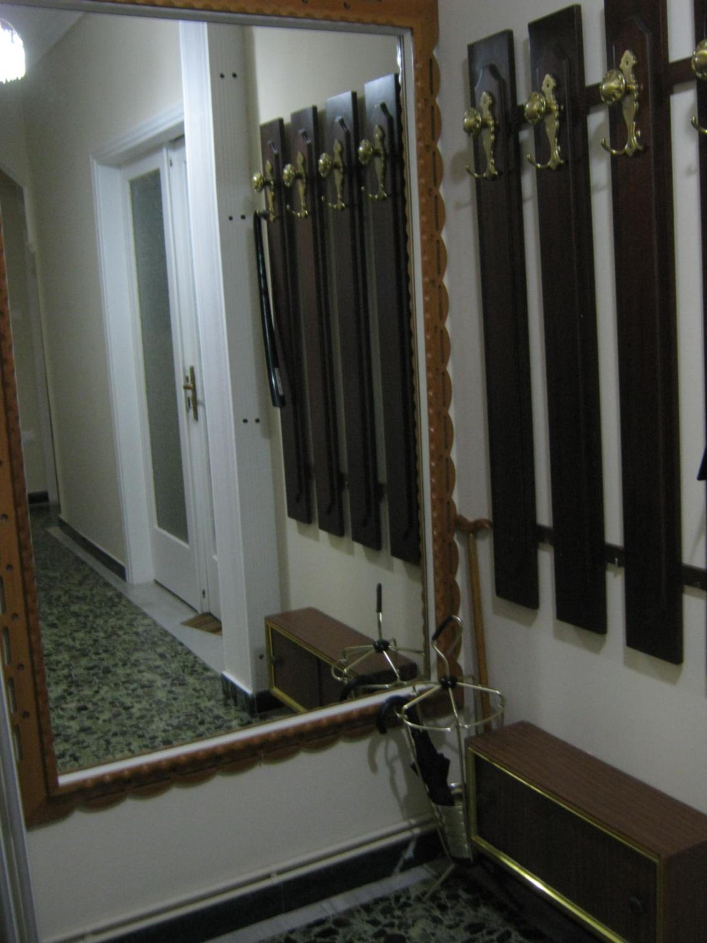 Apartment with Balcony - Photo 28
