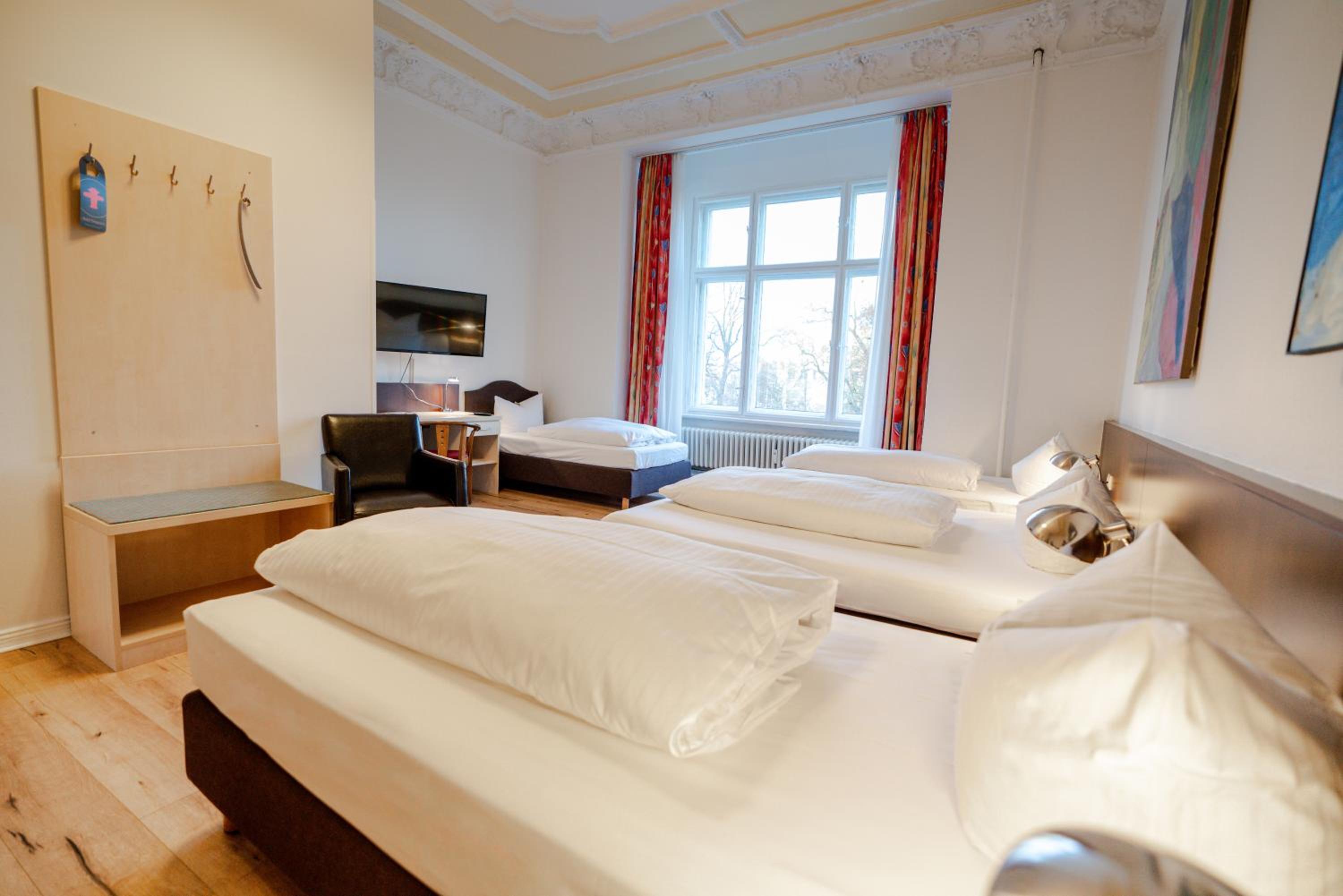 Quadruple Room photo 3