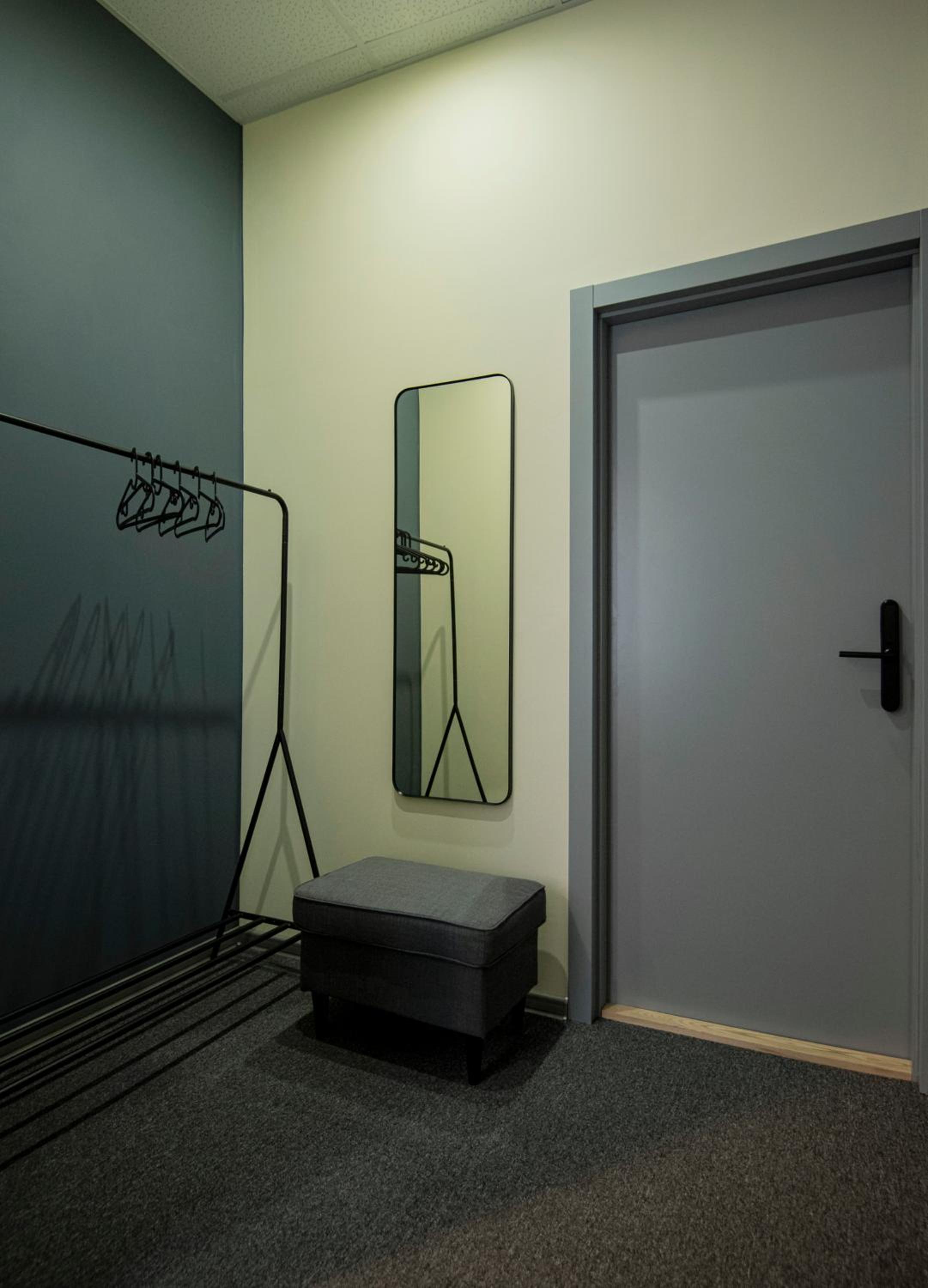 Double or Twin Room - Photo 6