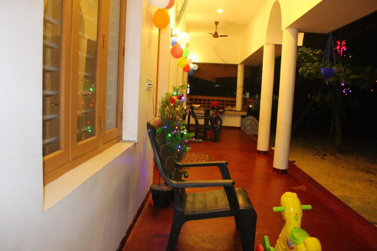 Family Room with Sea View photo 3