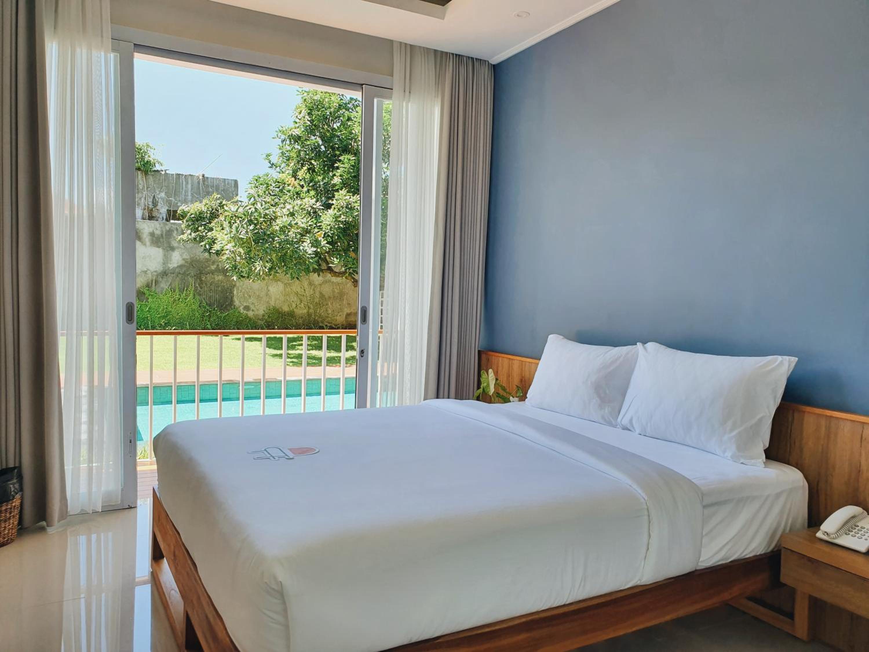 Double Room with Garden View - Photo 8