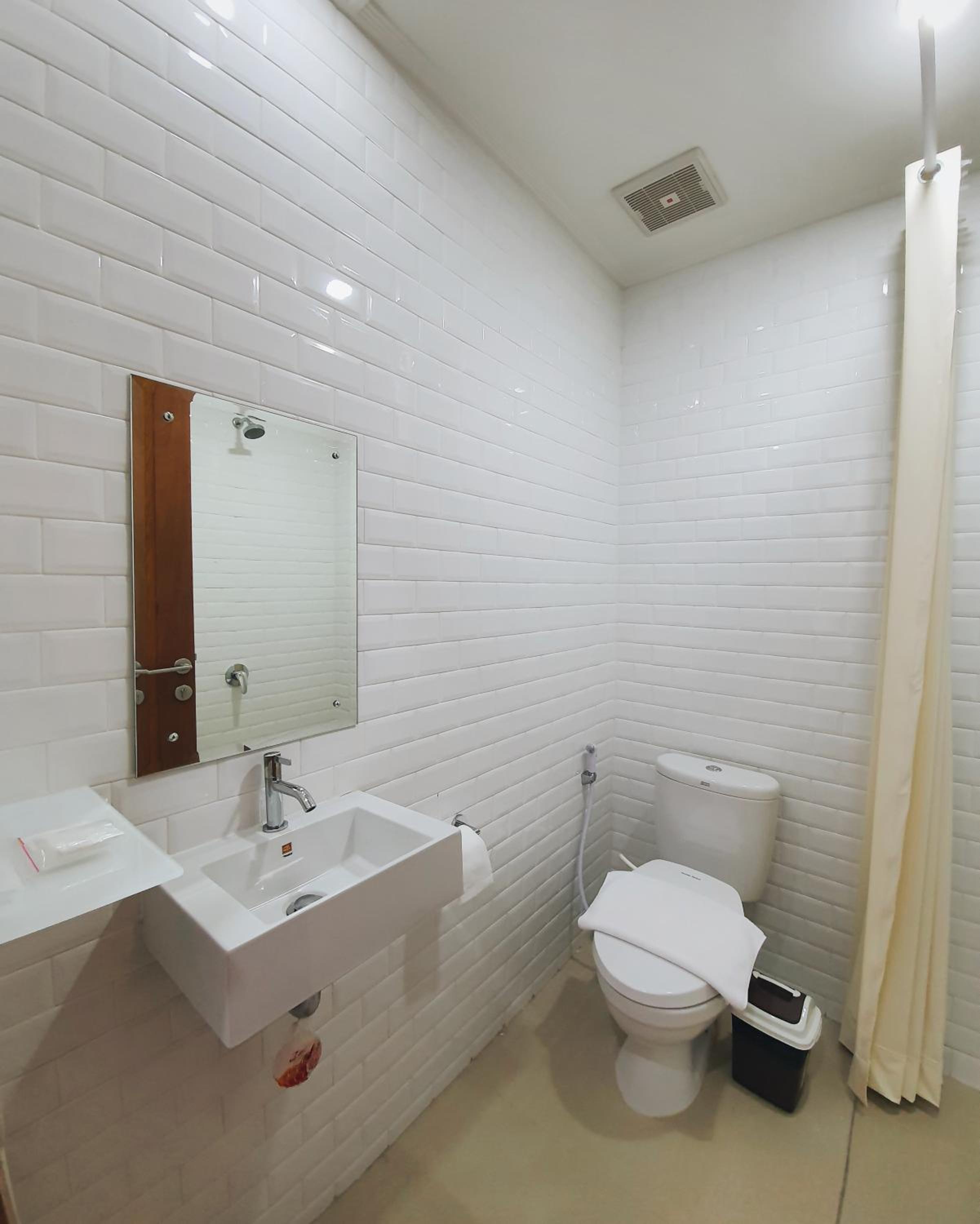 Double Room with Garden View - Photo 7