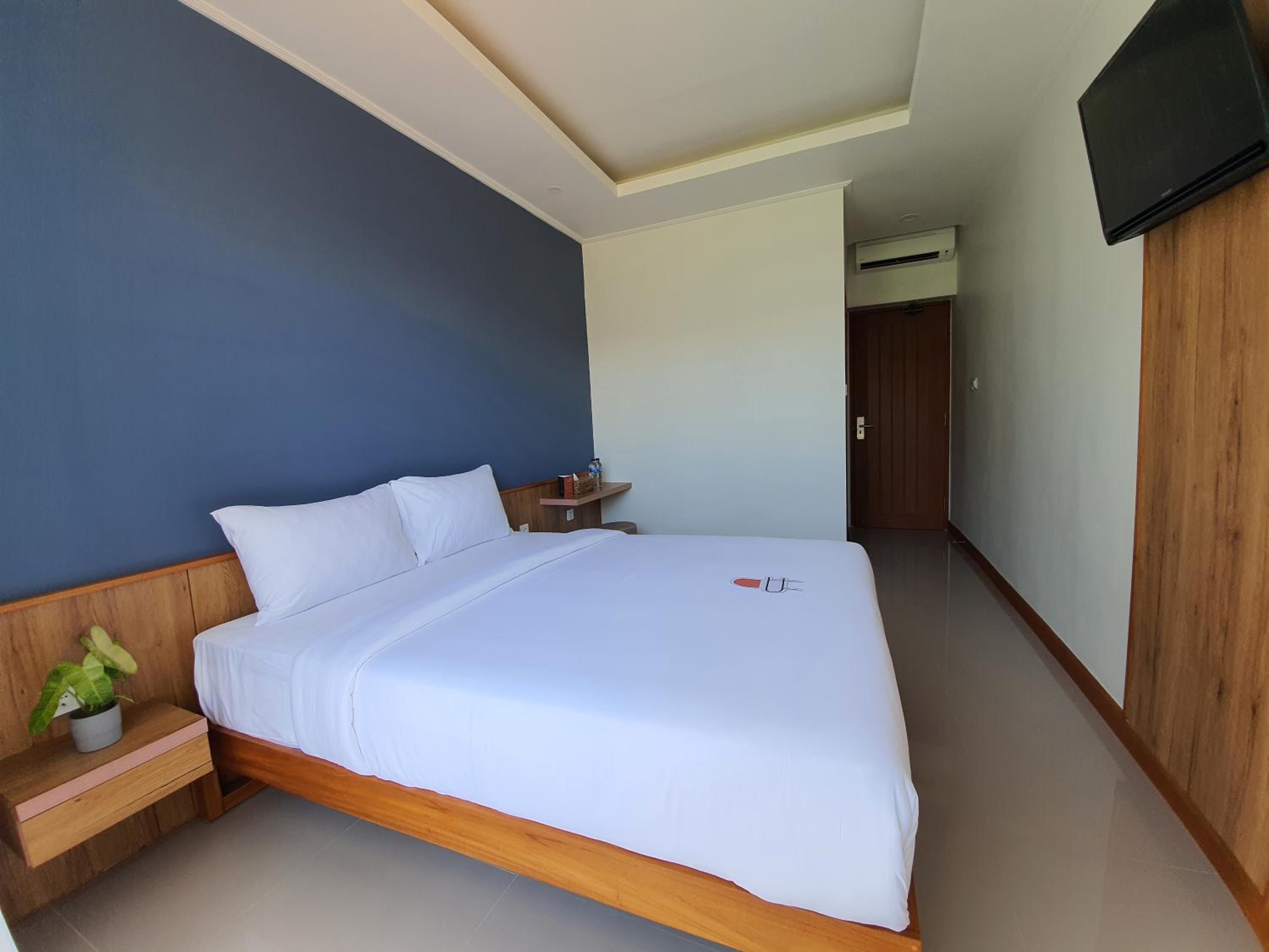 Double Room with Garden View - Photo 9