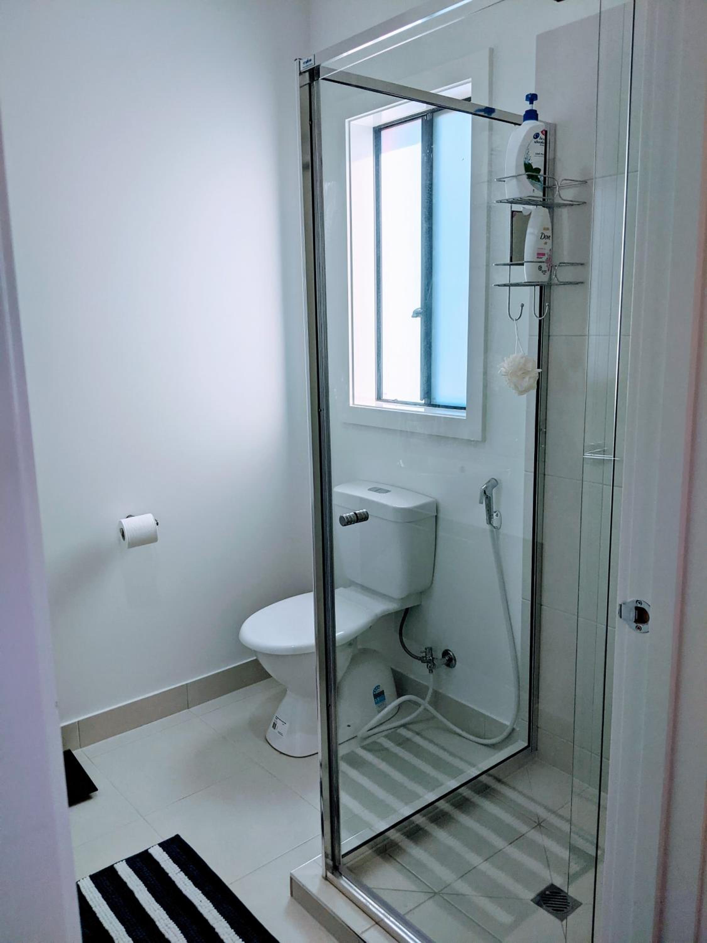 Double Room with Private Bathroom - Photo 2