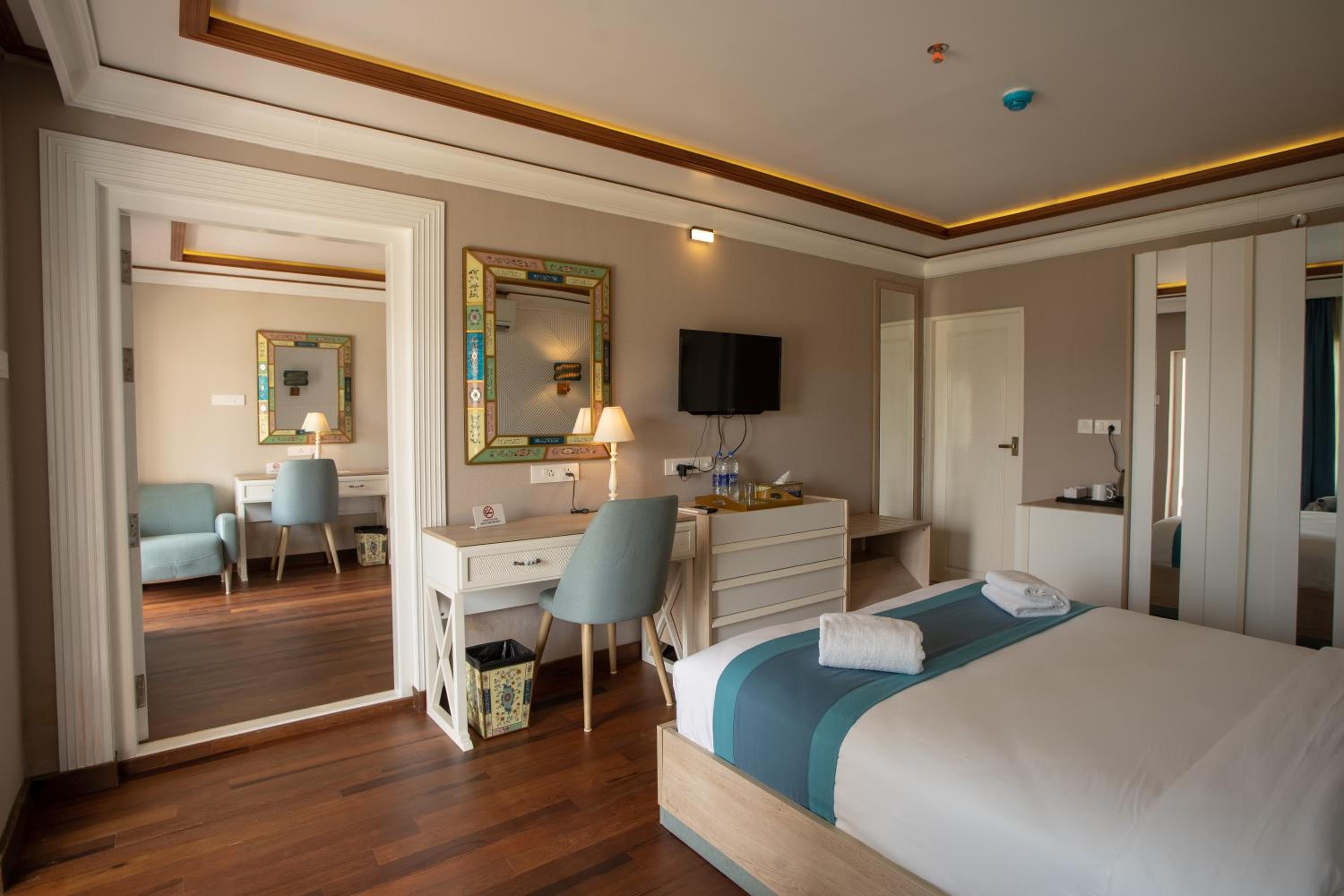 Deluxe Double Room - Photo 2