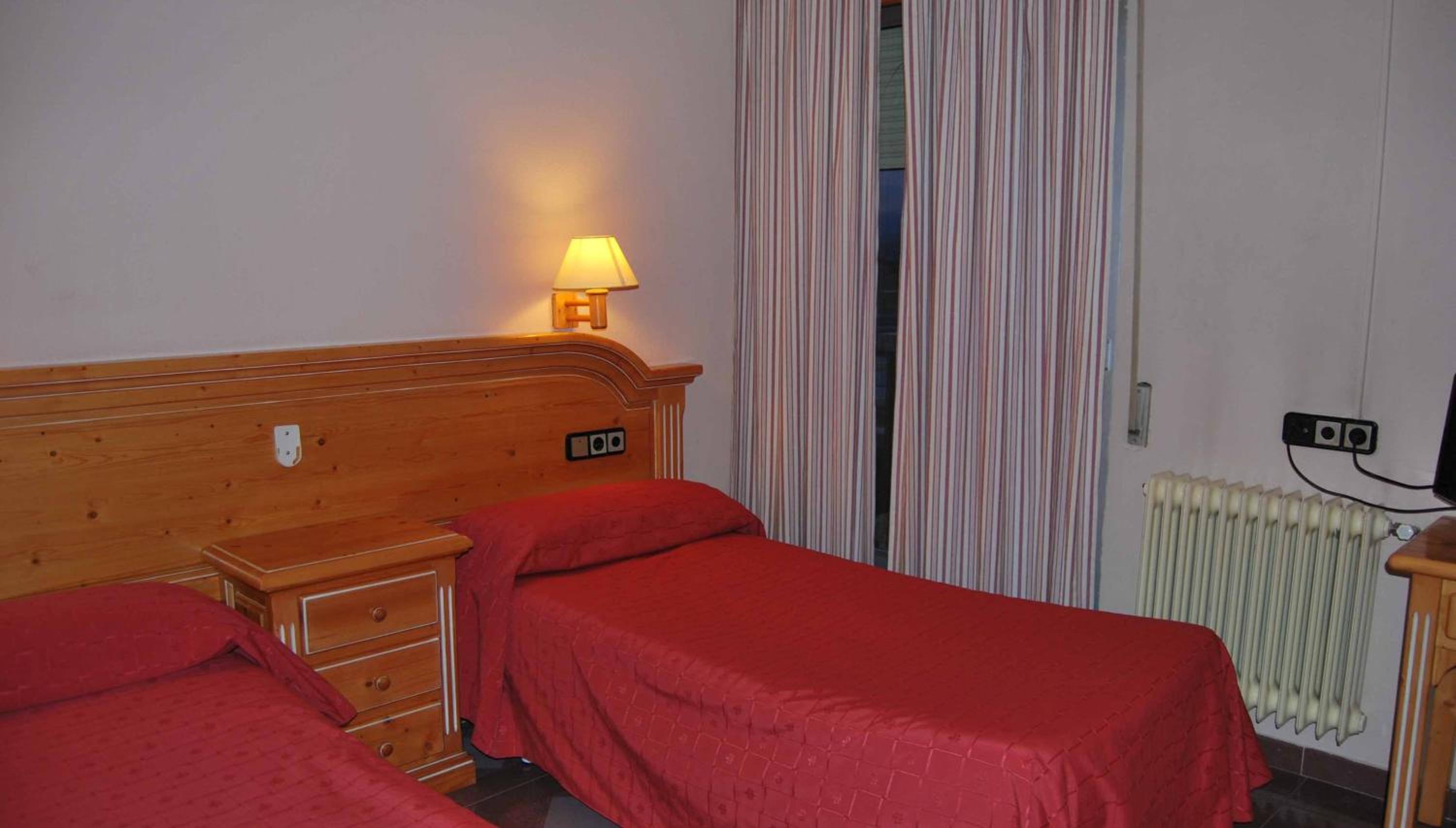 Double or Twin Room photo 2