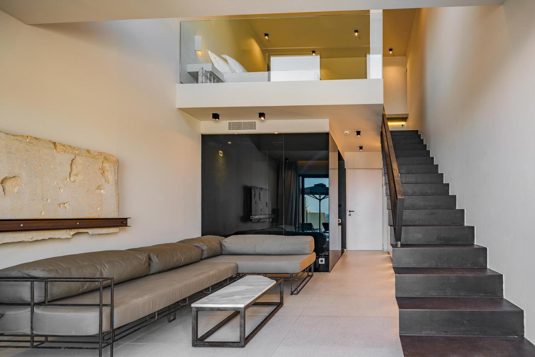 Loft Suite with Private Pool