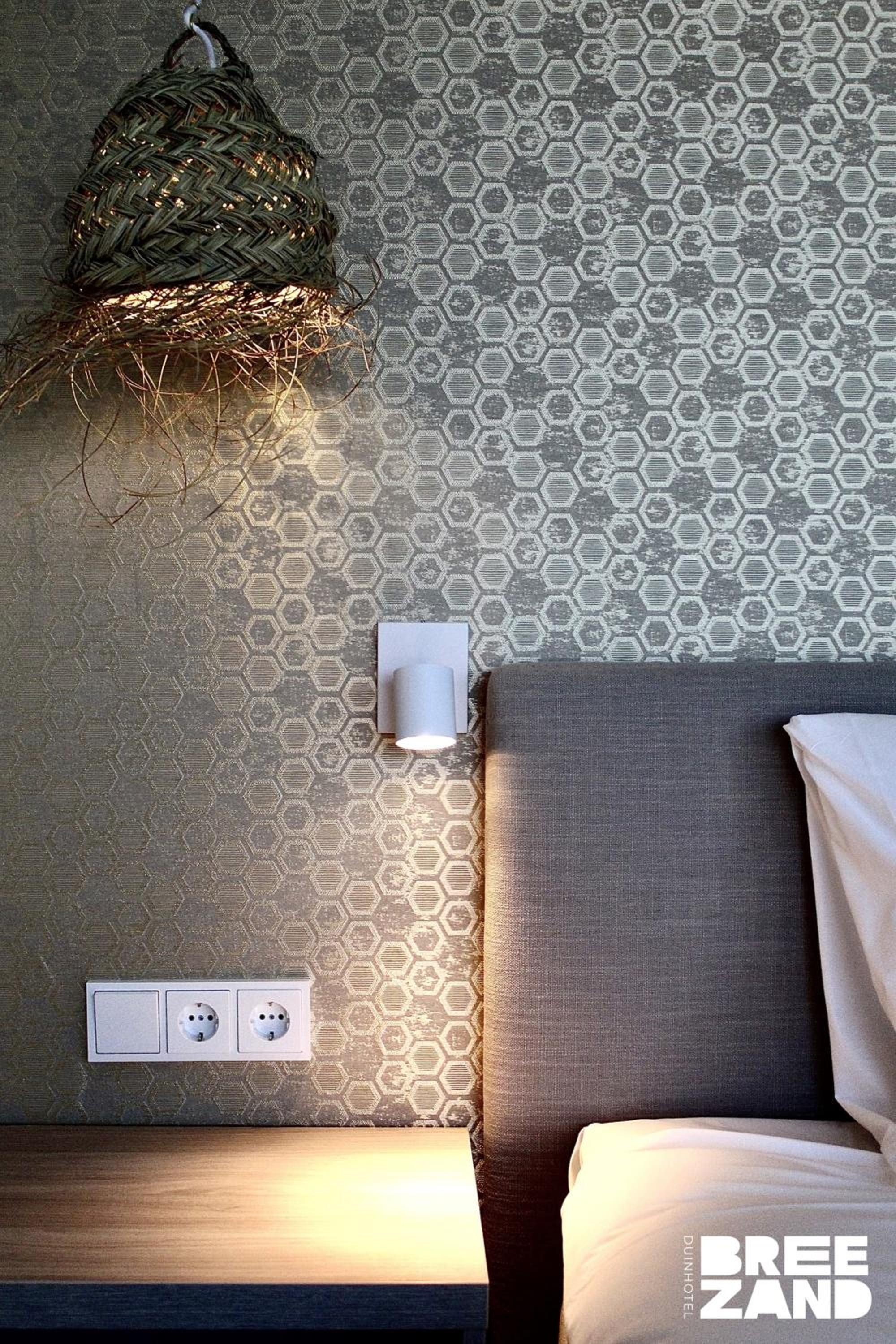 Deluxe Double Room with Bath photo 2