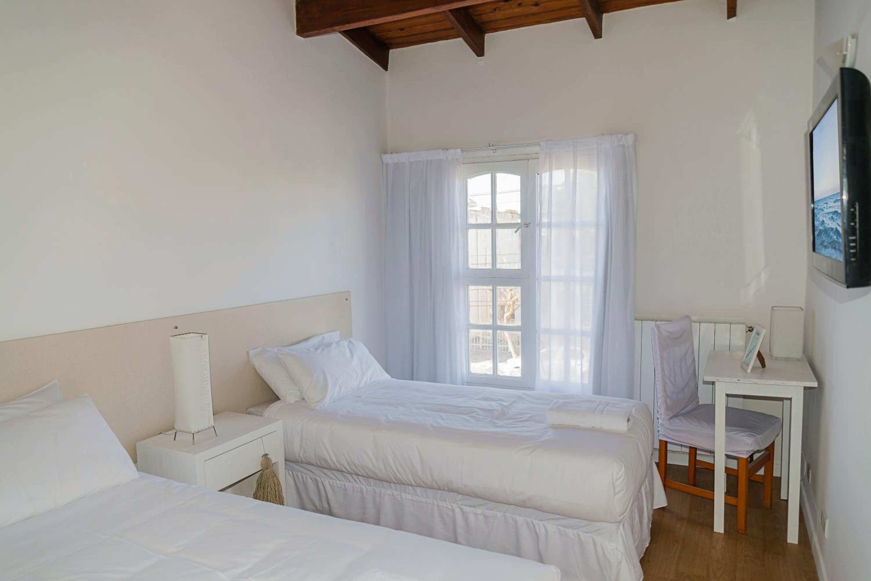 Standard Double or Twin Room photo 1
