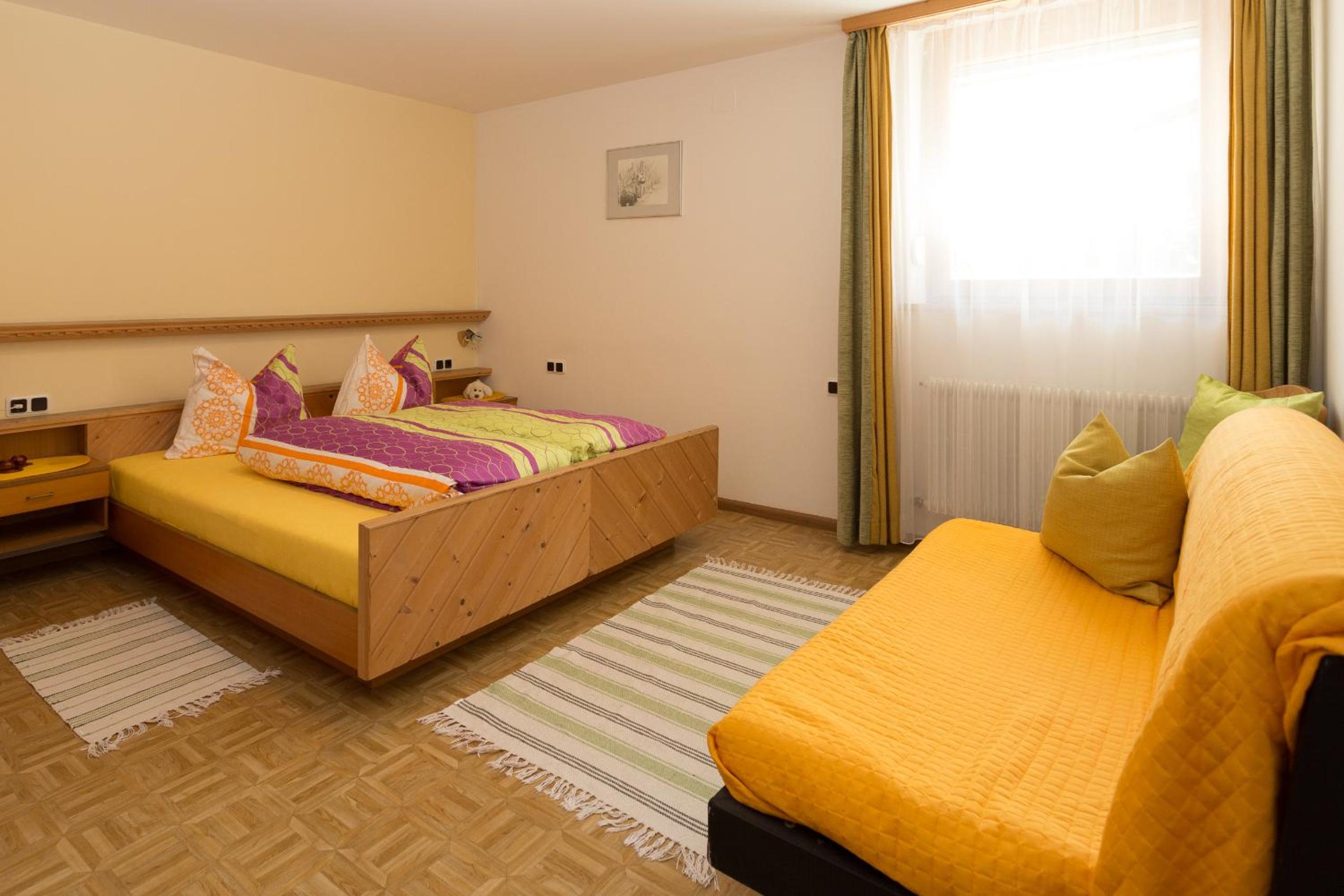 Two-Bedroom Apartment with Terrace (4 Adults) photo 1